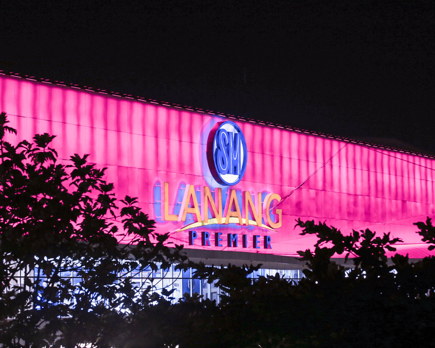 SM Lanang in pink