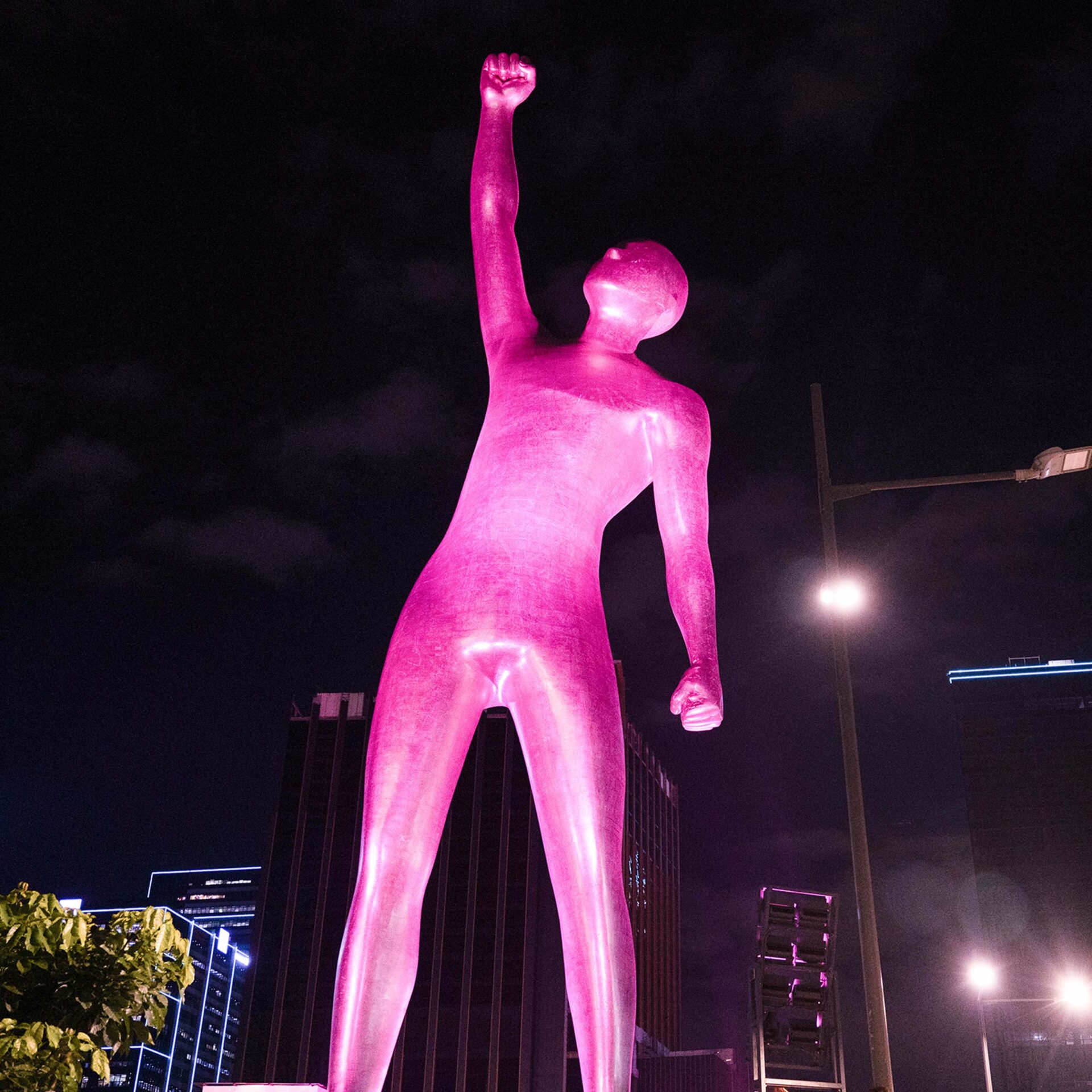 Pink Illumination: Estée Lauder Lights Up These Places In Honor of Breast Cancer Awareness Month