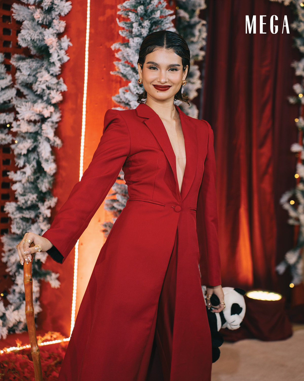 Anji Salvacion at the Star Magical Christmas 2024