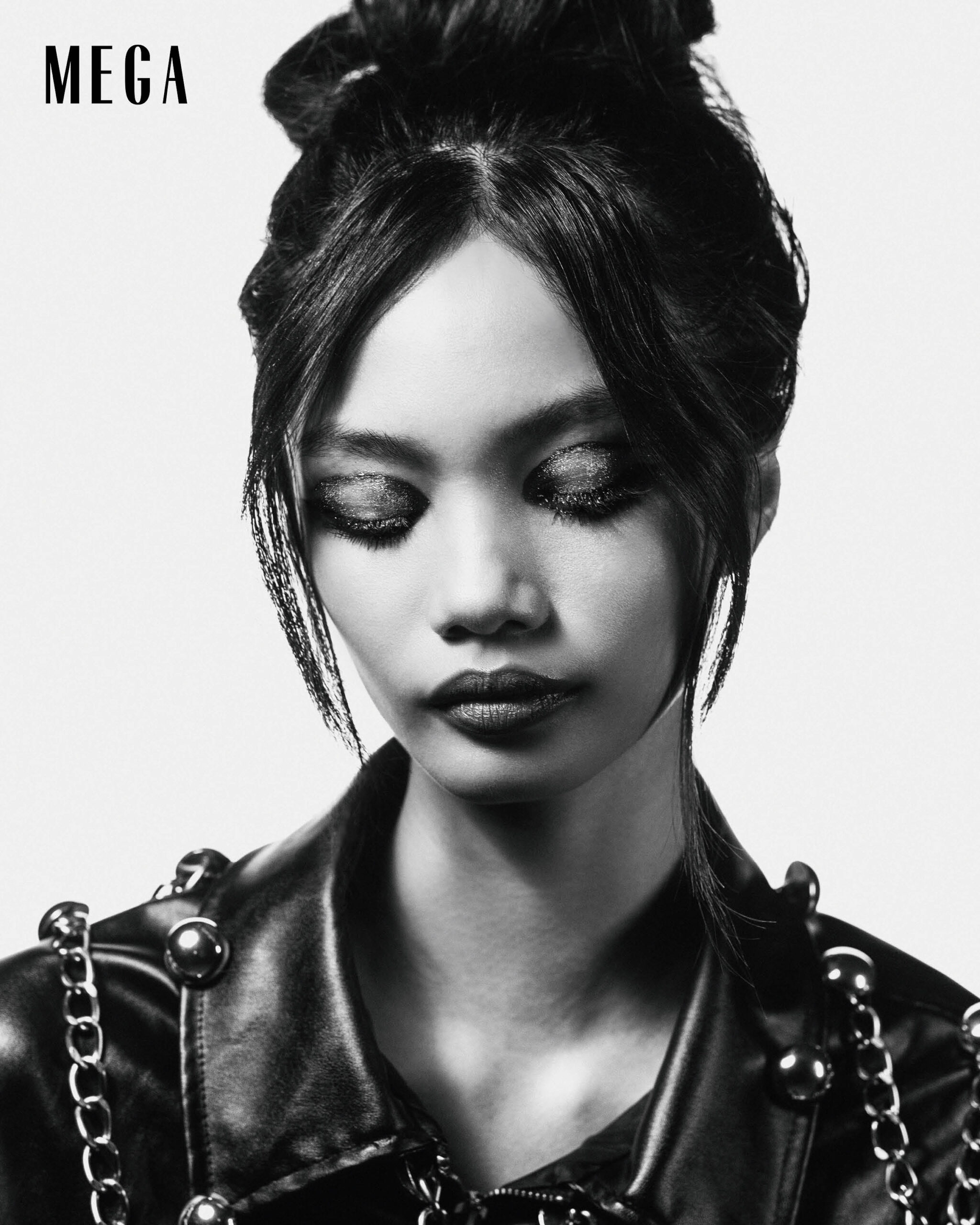 The Unstructured Updos - Effortless Hair for 2025