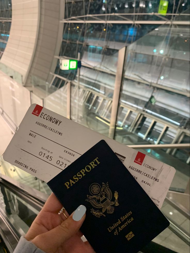 Leave your followers guessing! It's okay not to post on social media all the time, especially if it's for your safety  traveling along young woman travel safety safe secure