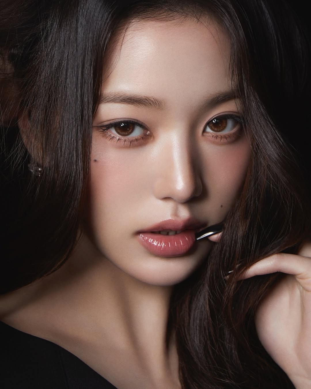 Wonyoung from IVE aegyosal