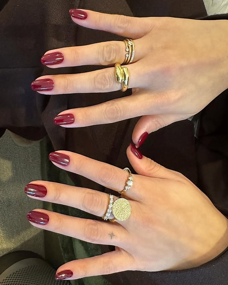 Selena Gomez cherry red nails