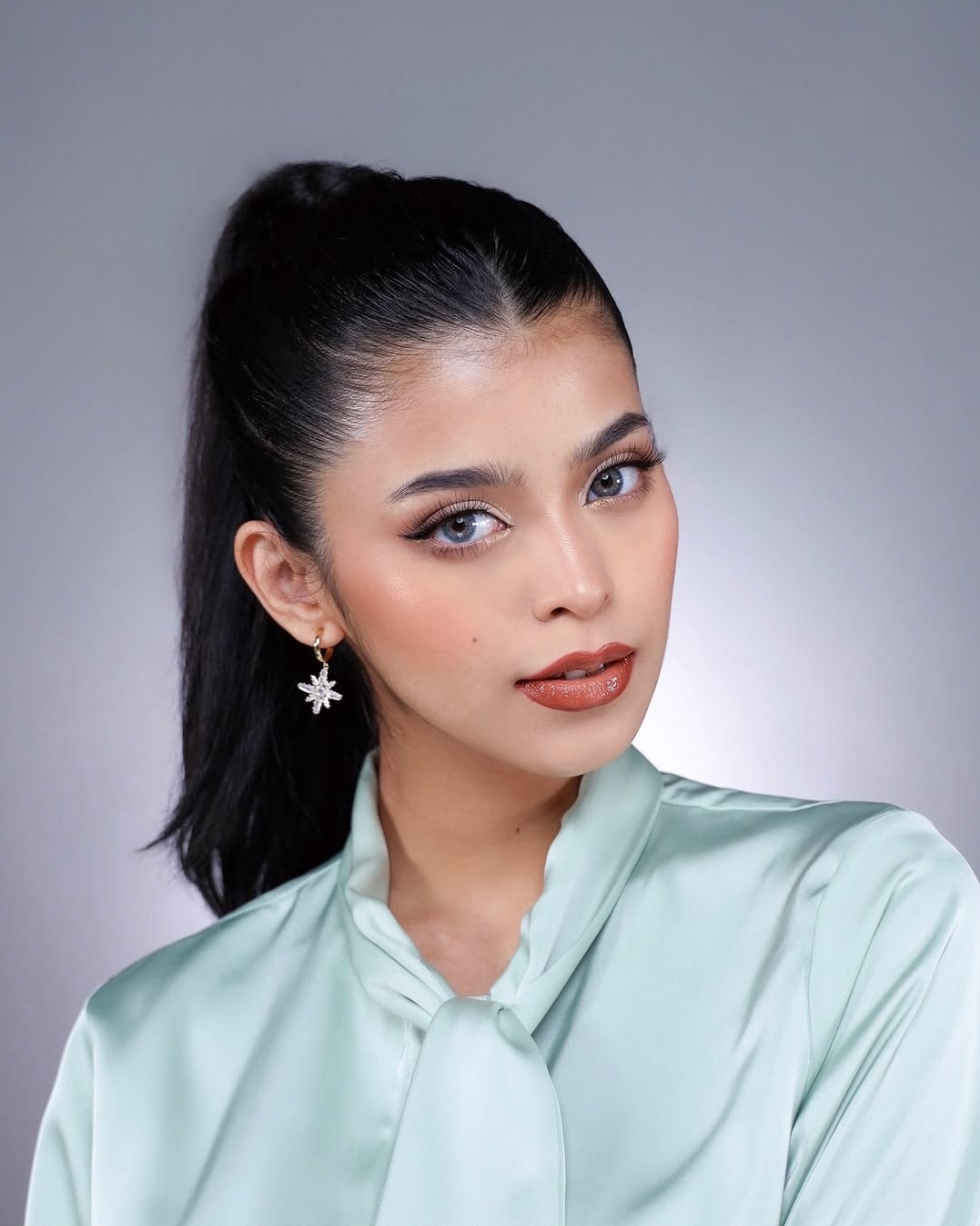 Jharna Bhagwani Beauty Rising: 8 Southeast Asian Beauty Creators Worth Following