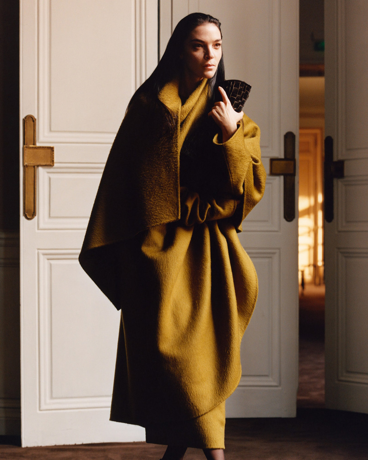 volume shape resort 2025 trend fashion the row
