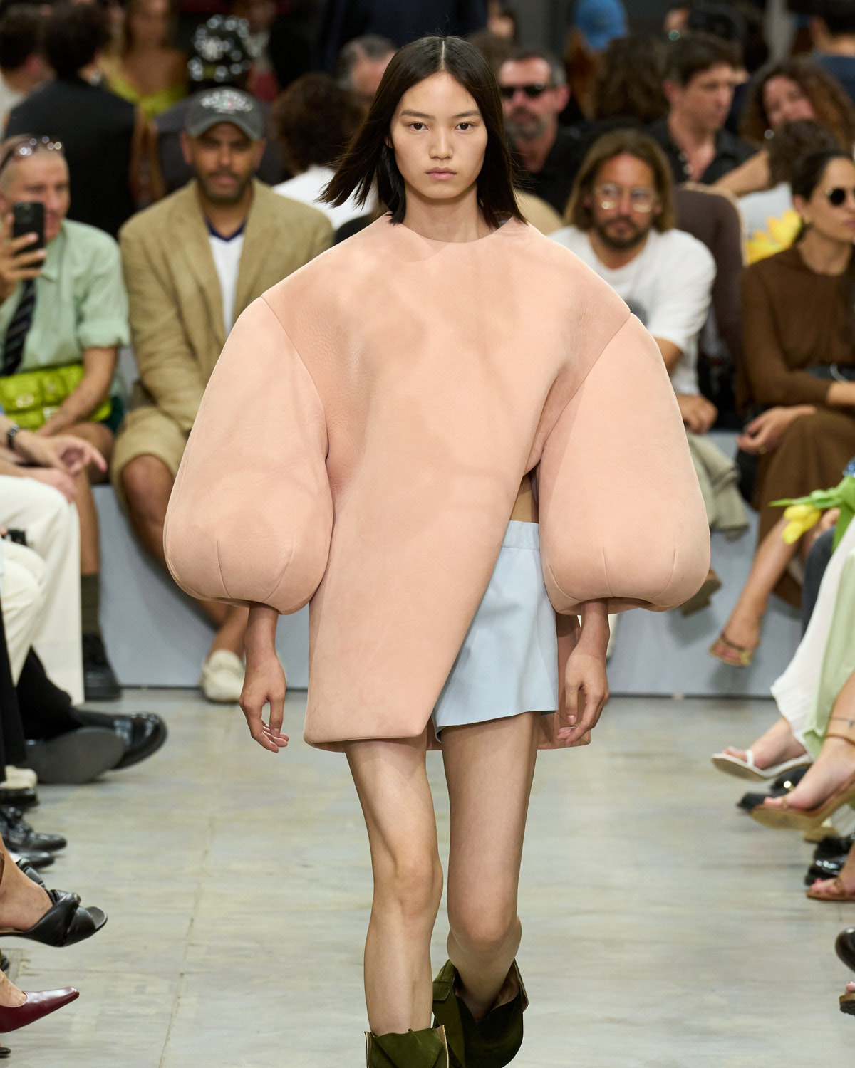 volume shape resort trend fashion jw anderson