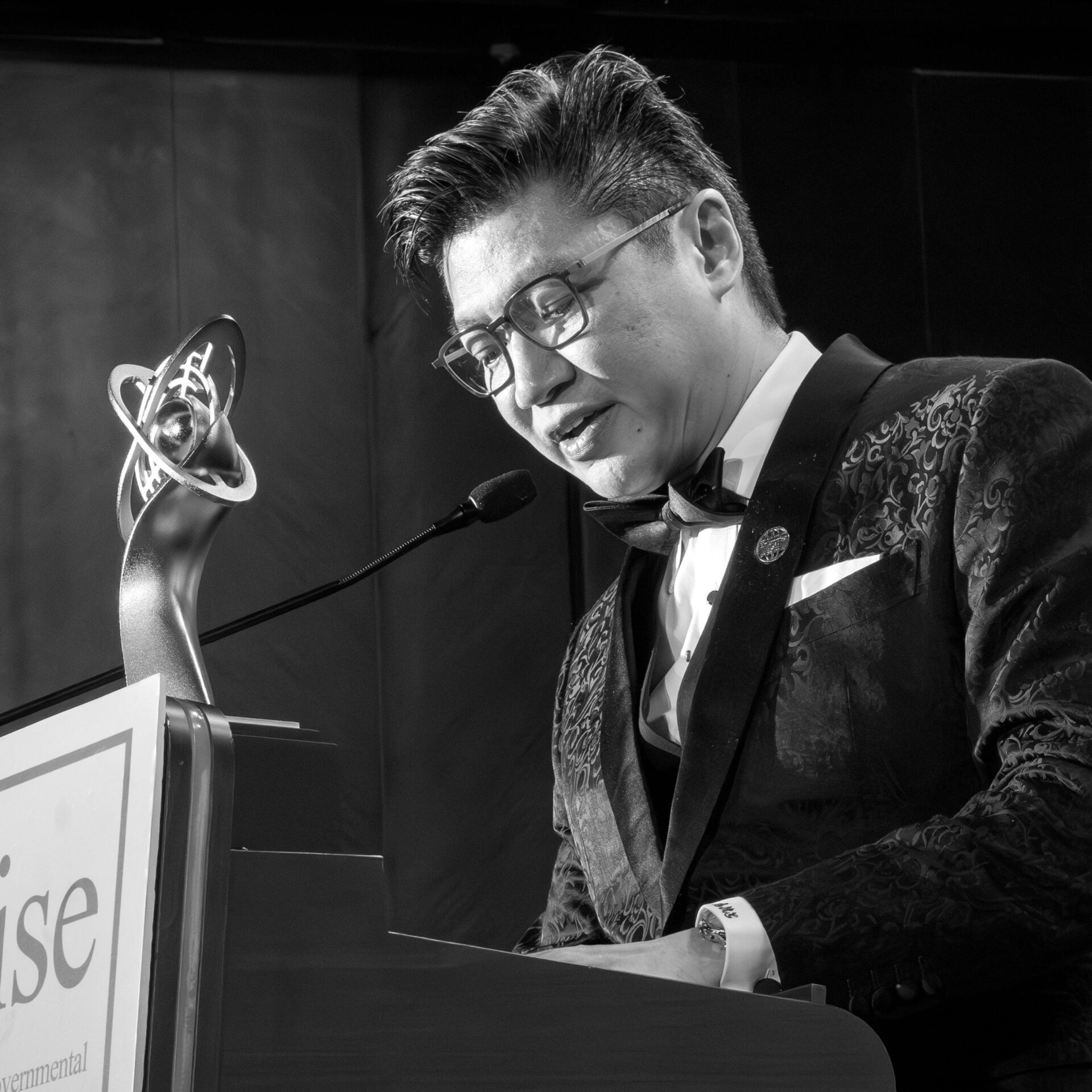 Dr. Steve Mark Gan giving his keynote speech at the Asia Pacific Enterprise Awards 2024