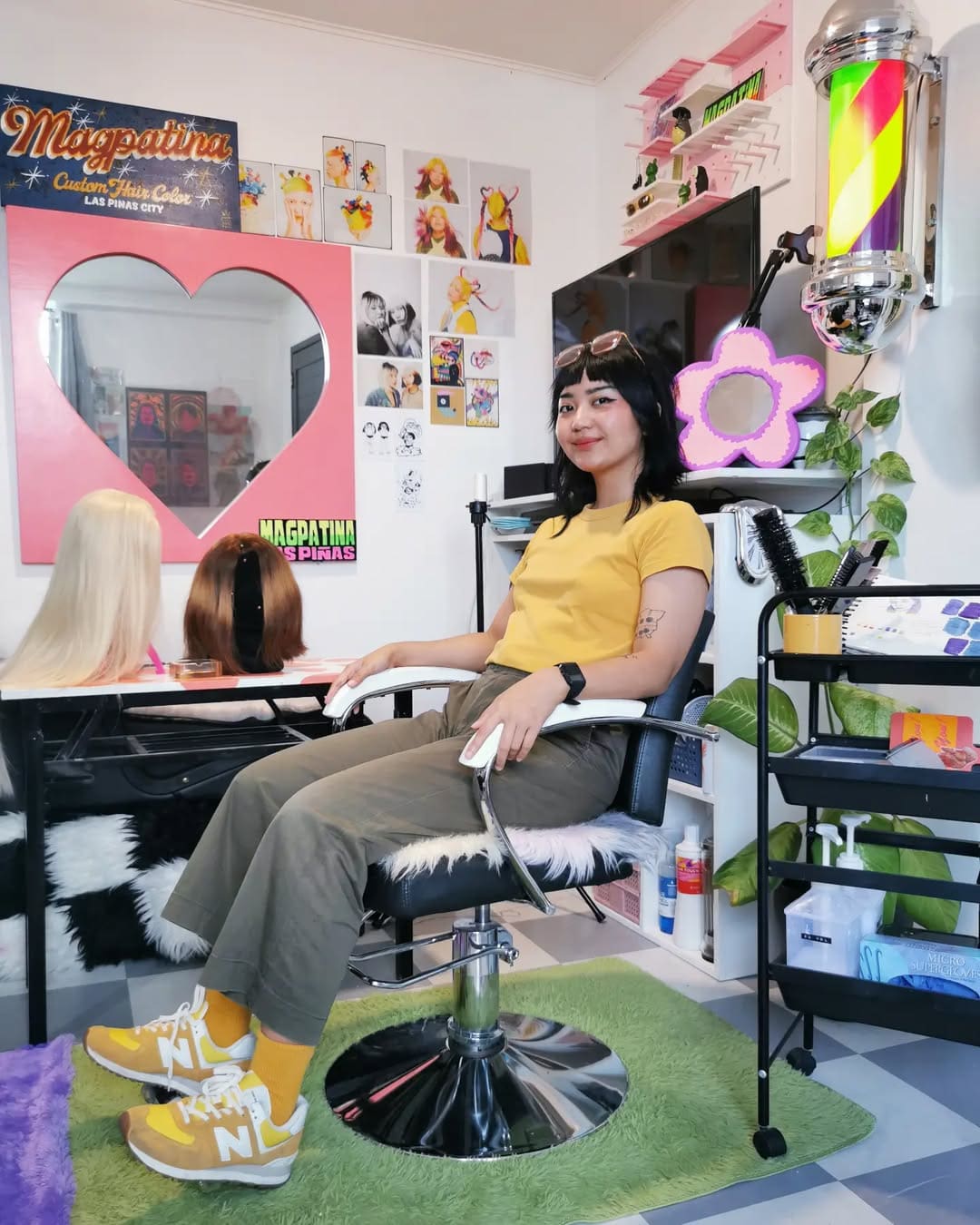 Rej Hidalgo in her home studio, Magpatina