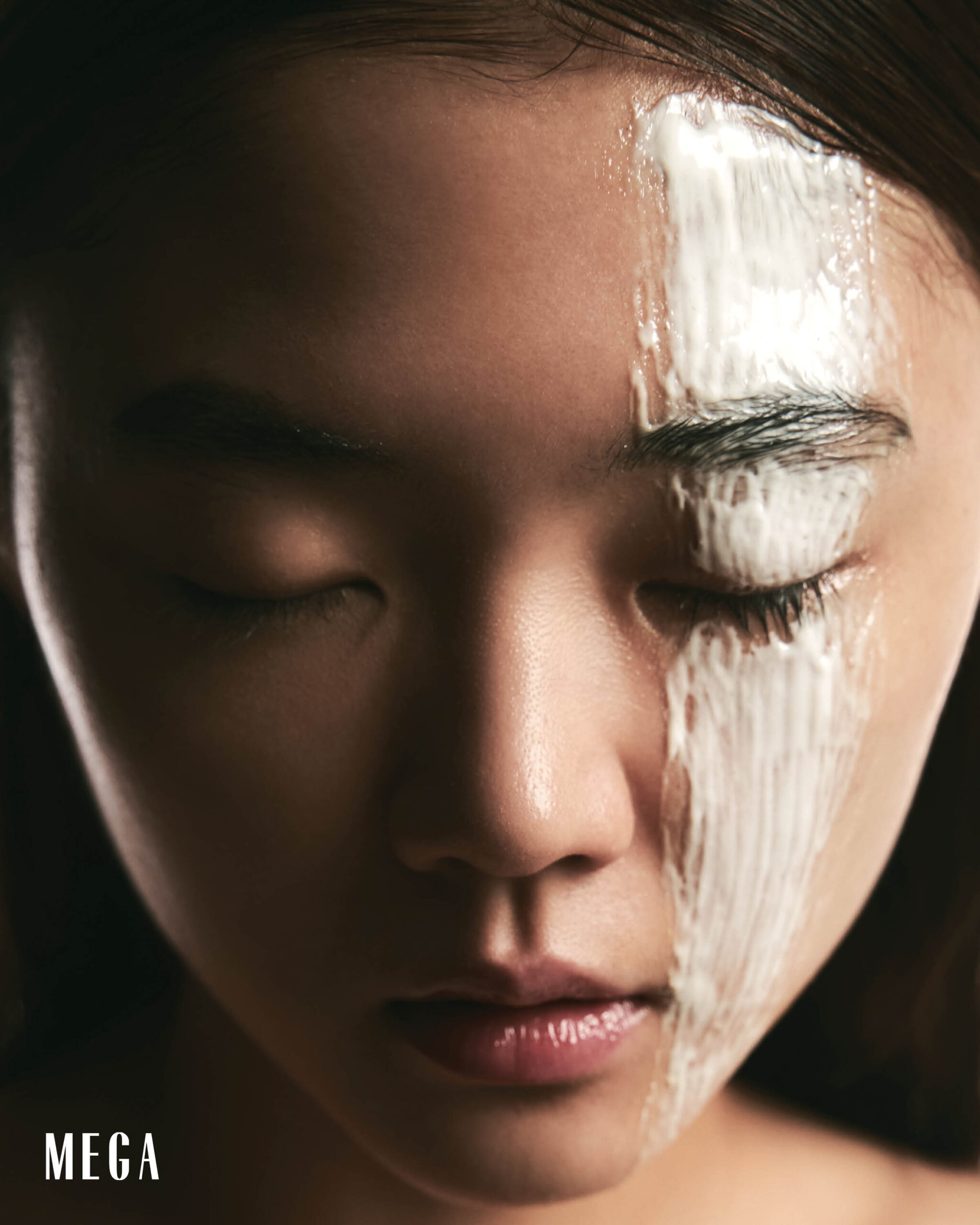 MODEL AND ARTIST SELINA WOO-BHANG EMPHASIZES ON HOW BEAUTY IS NOT STATIC YET IT IS STILL TREATED LIKE IT IS 