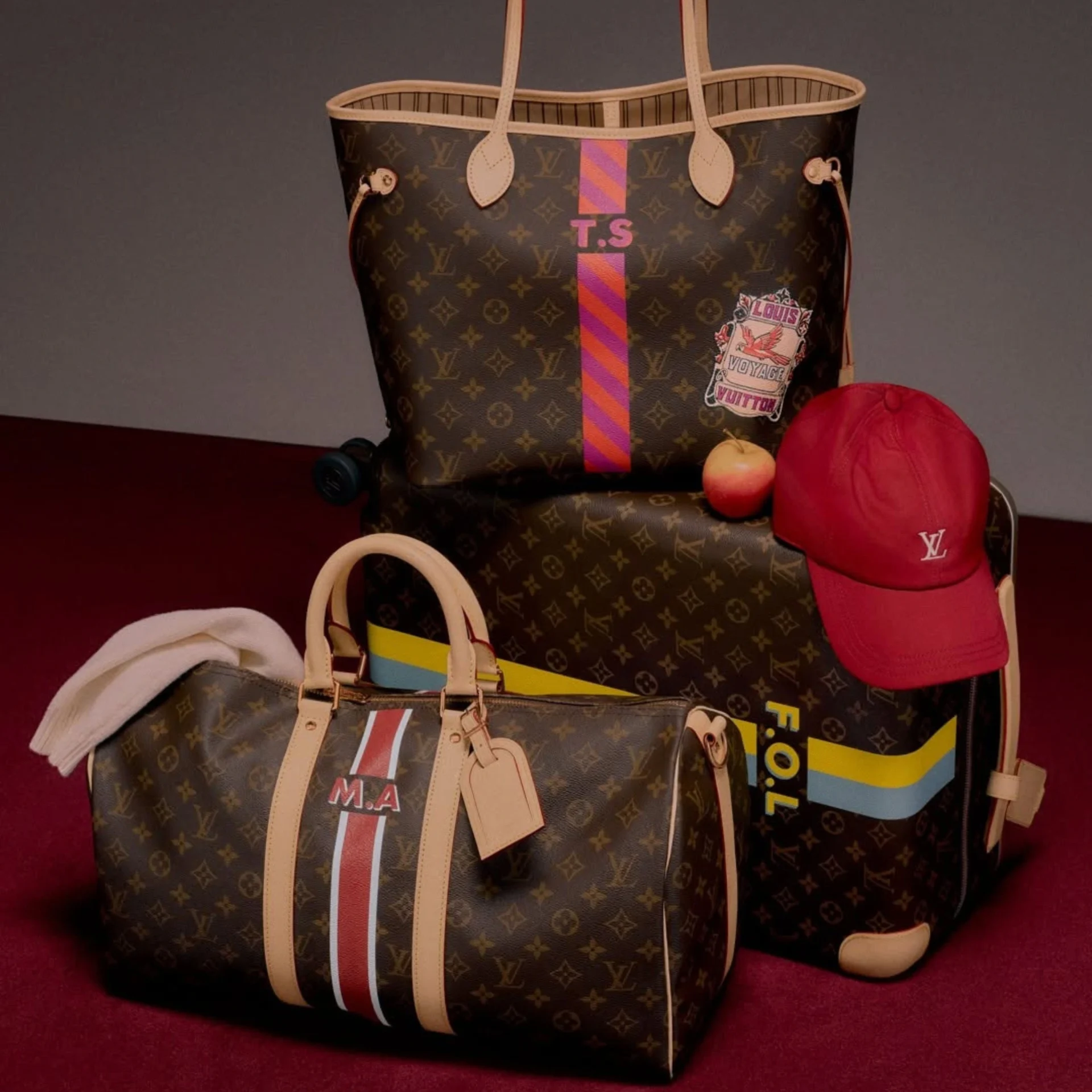 Customize your bag with the Louis Vuitton Mon Monogram