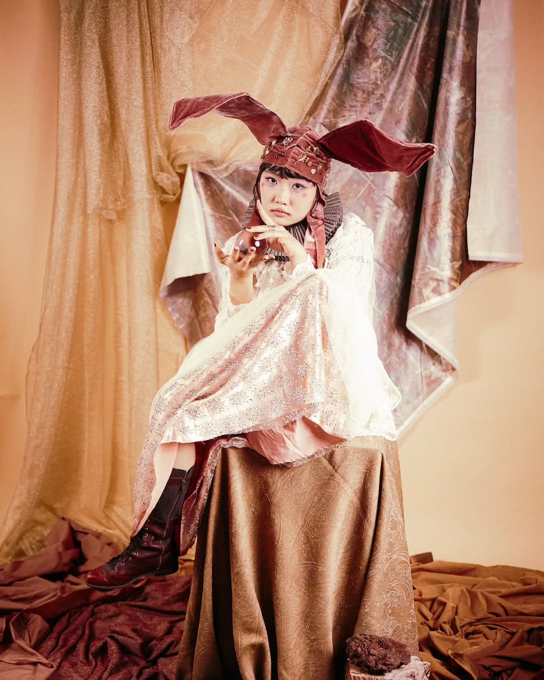 ena mori for her song "Trust me"