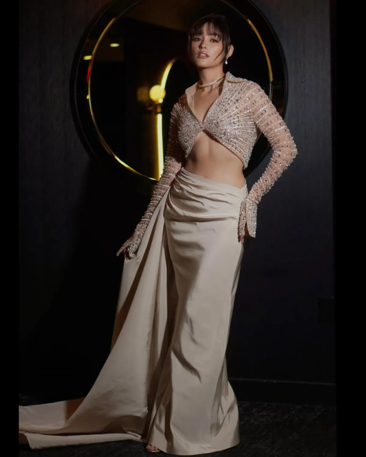 Filipino actress Liza Soberano wearing Cong Tri at the Elton John's AIDS Foundation's 33rd Annual Academy Awards Viewing Party