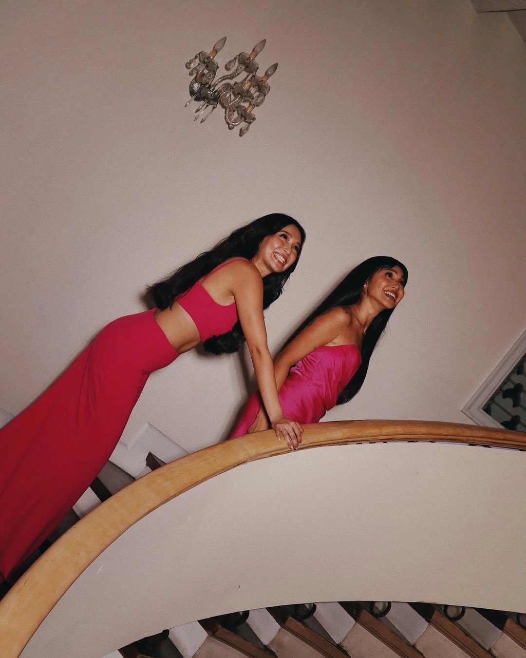 Kathryn Bernardo and Nadine Lustre behind-the-scenes of Cream Silk's campaign
