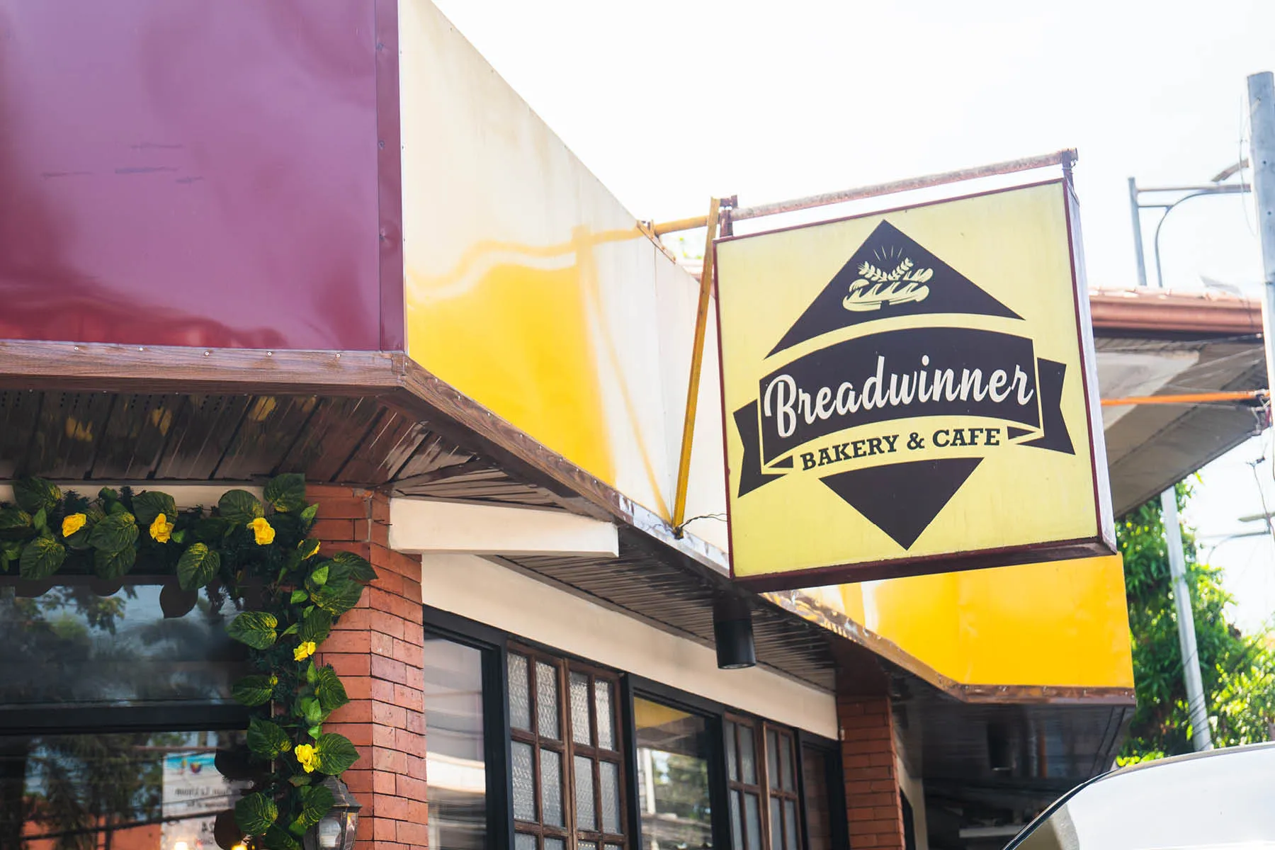 Breadwinner La Union