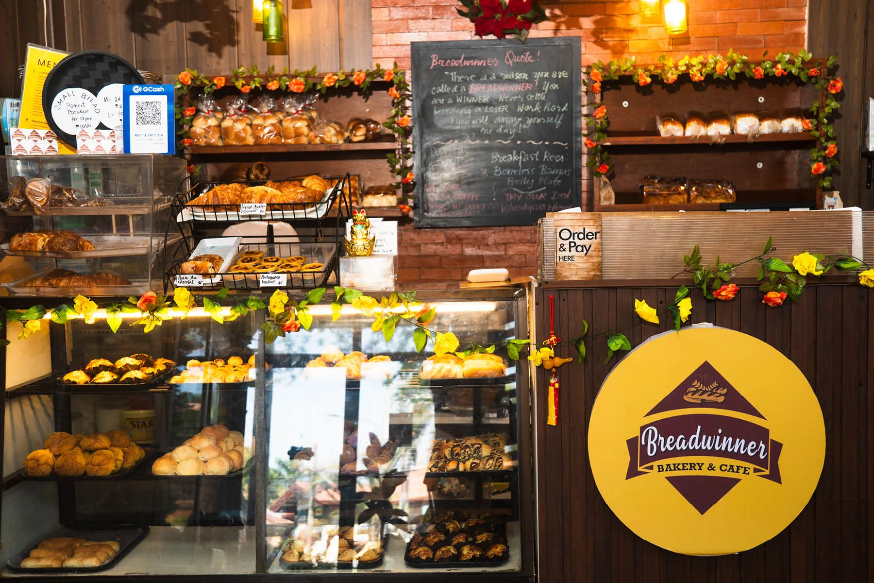 Breadwinner's Bakery, La Union