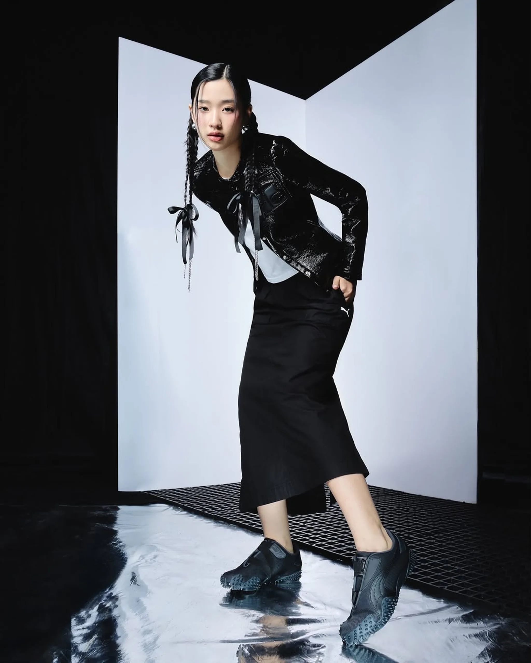 MEGA Thai Woman Style Tontawan Tantivejakul