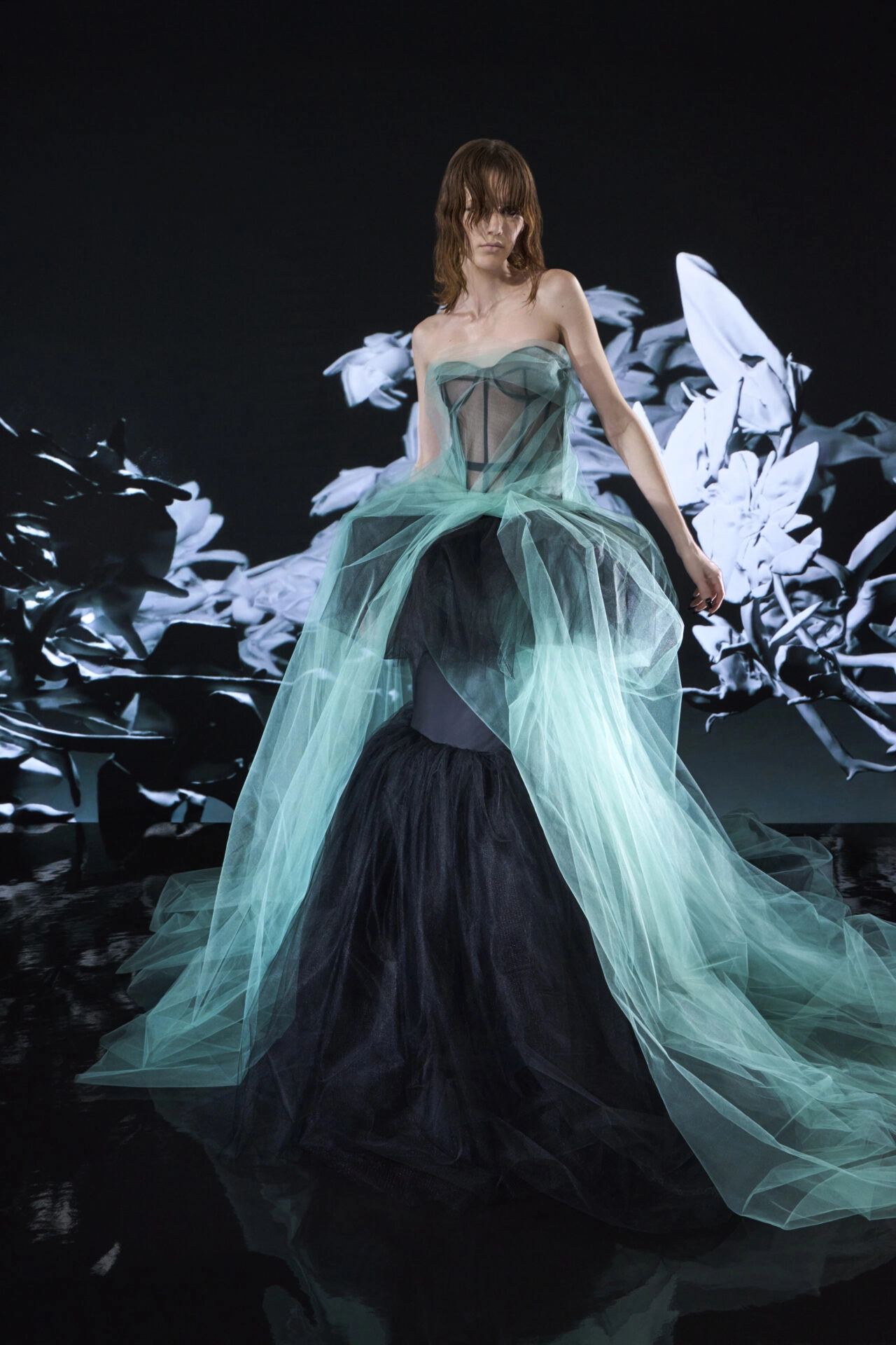 Vera Wang Haute Fashion Spring 2024 Collection Look 2