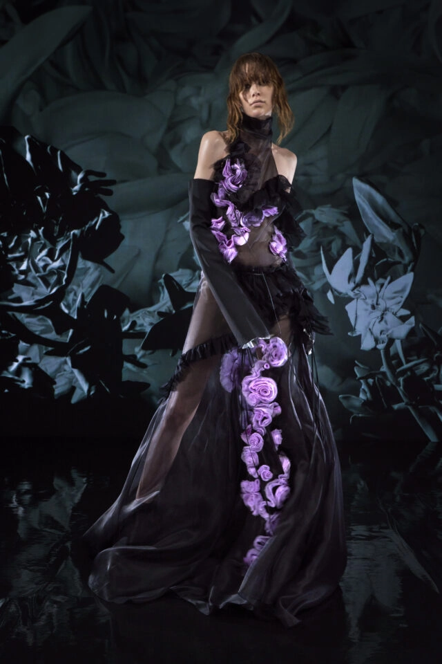 Vera Wang Haute Fashion Spring 2024 Collection Look 4