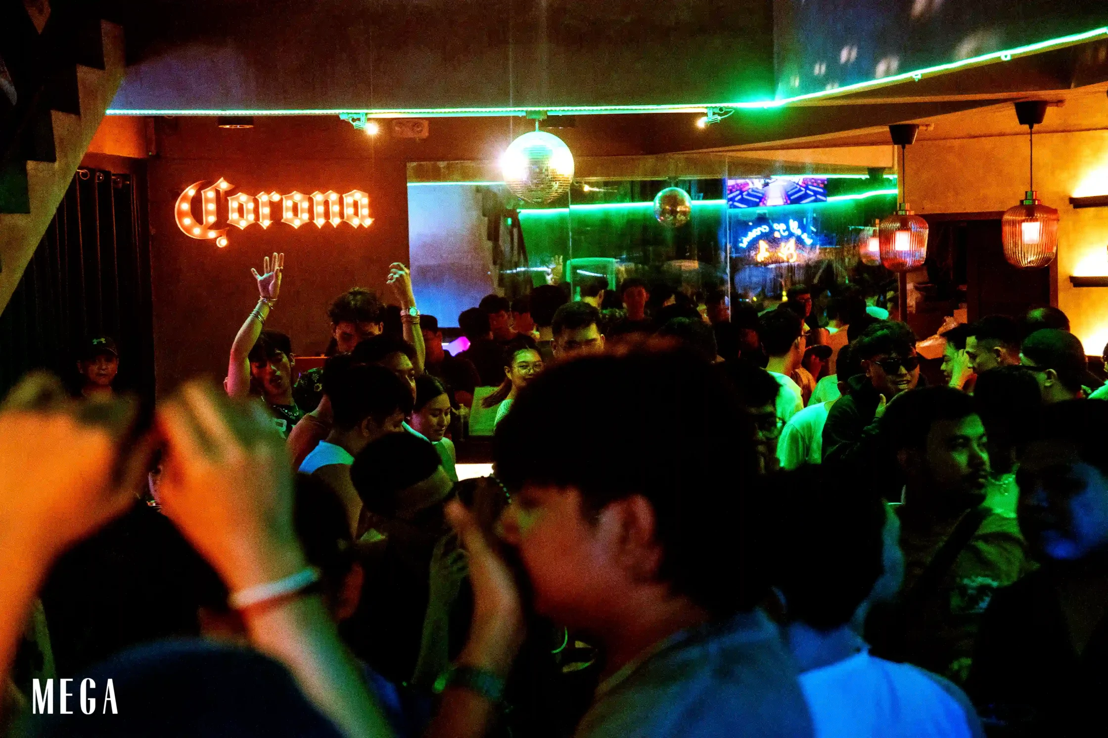 Hara Crowd in La Union
