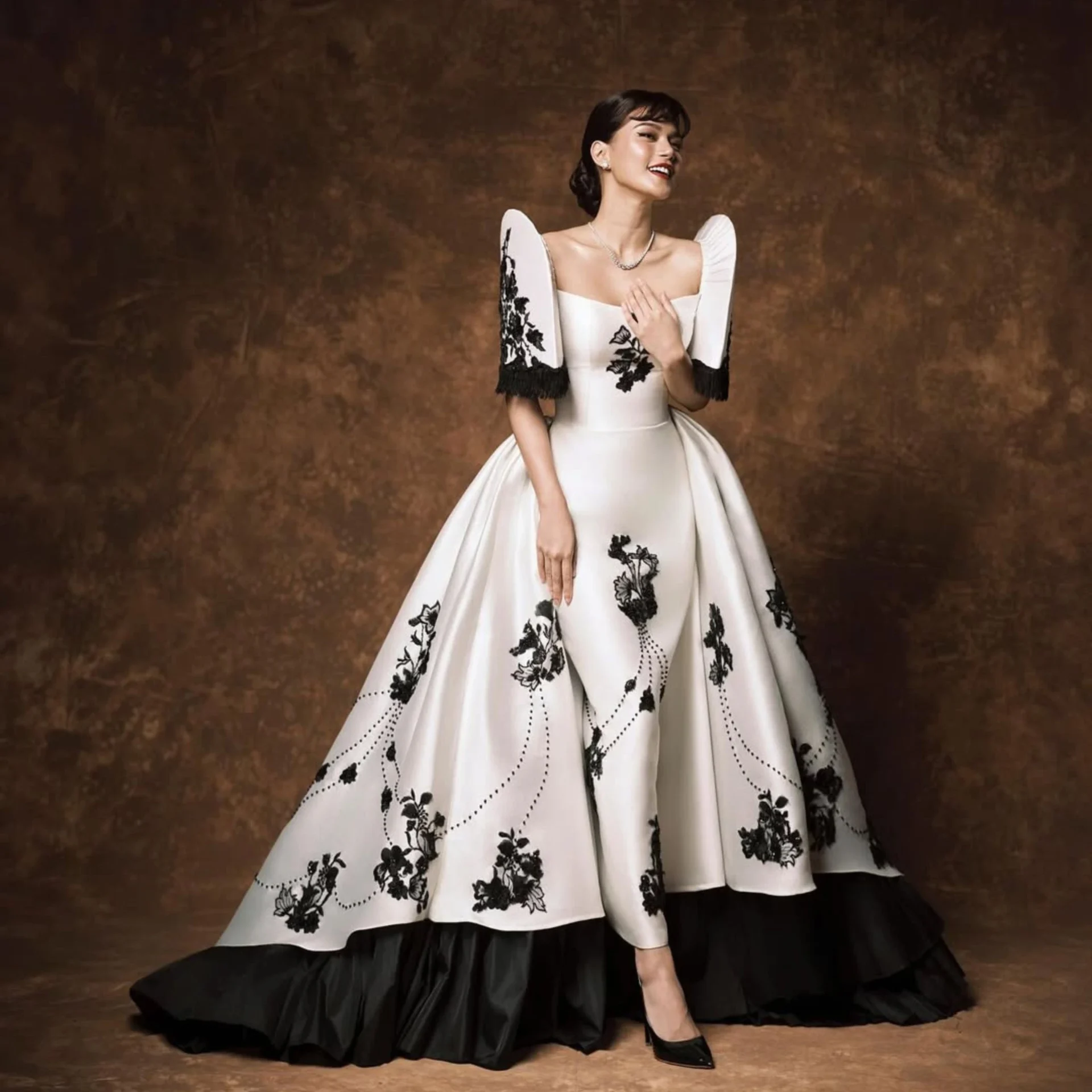 How Audrey Hepburn Inspired Maris Racal’s Filipiniana MEGA AJ Javier