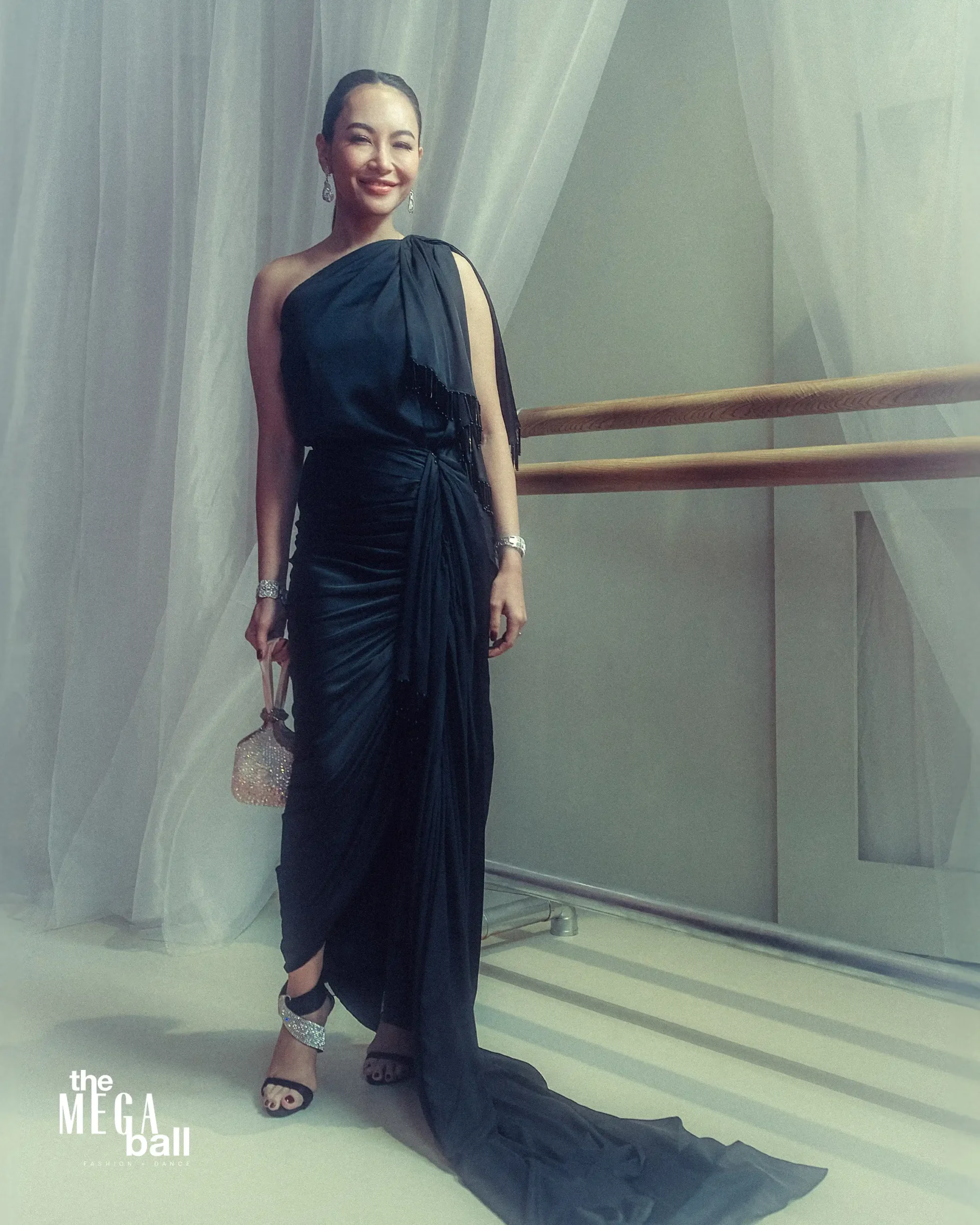 Em Aglipay-villar mega ball 2025