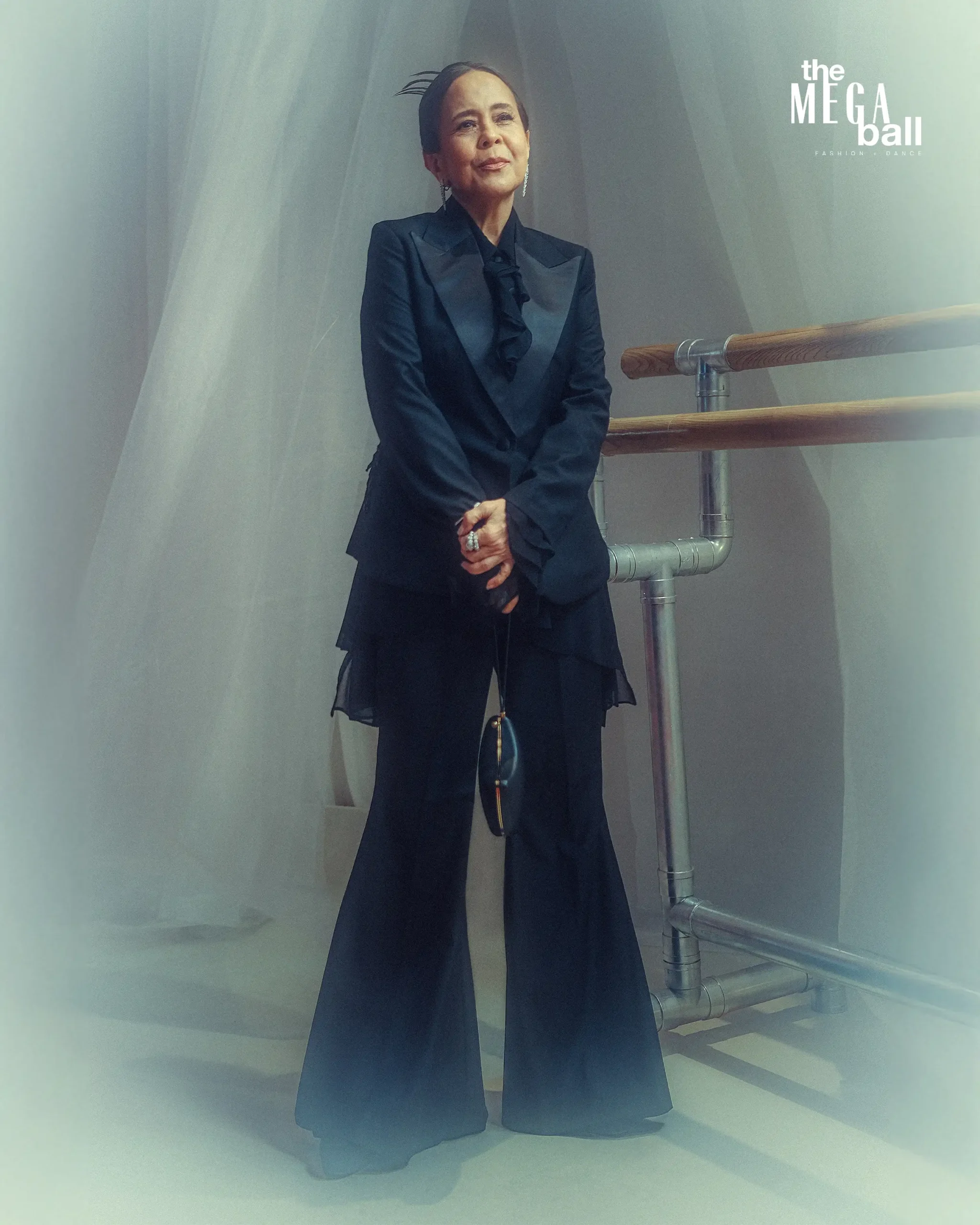 Dolly de Leon in Sassa Jimenez, jewels and clutch by BVLGARI