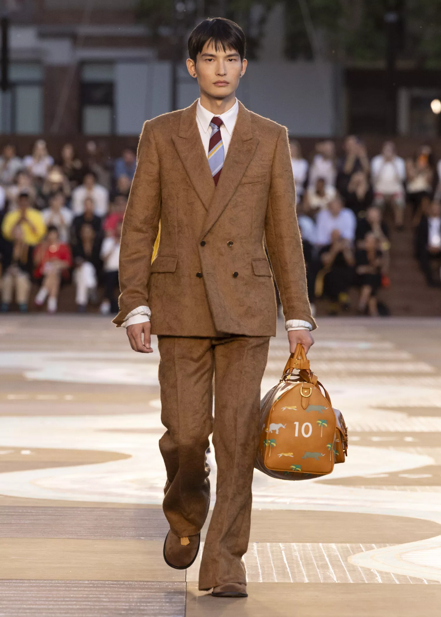 mumbai asia louis vuitton ss26 india