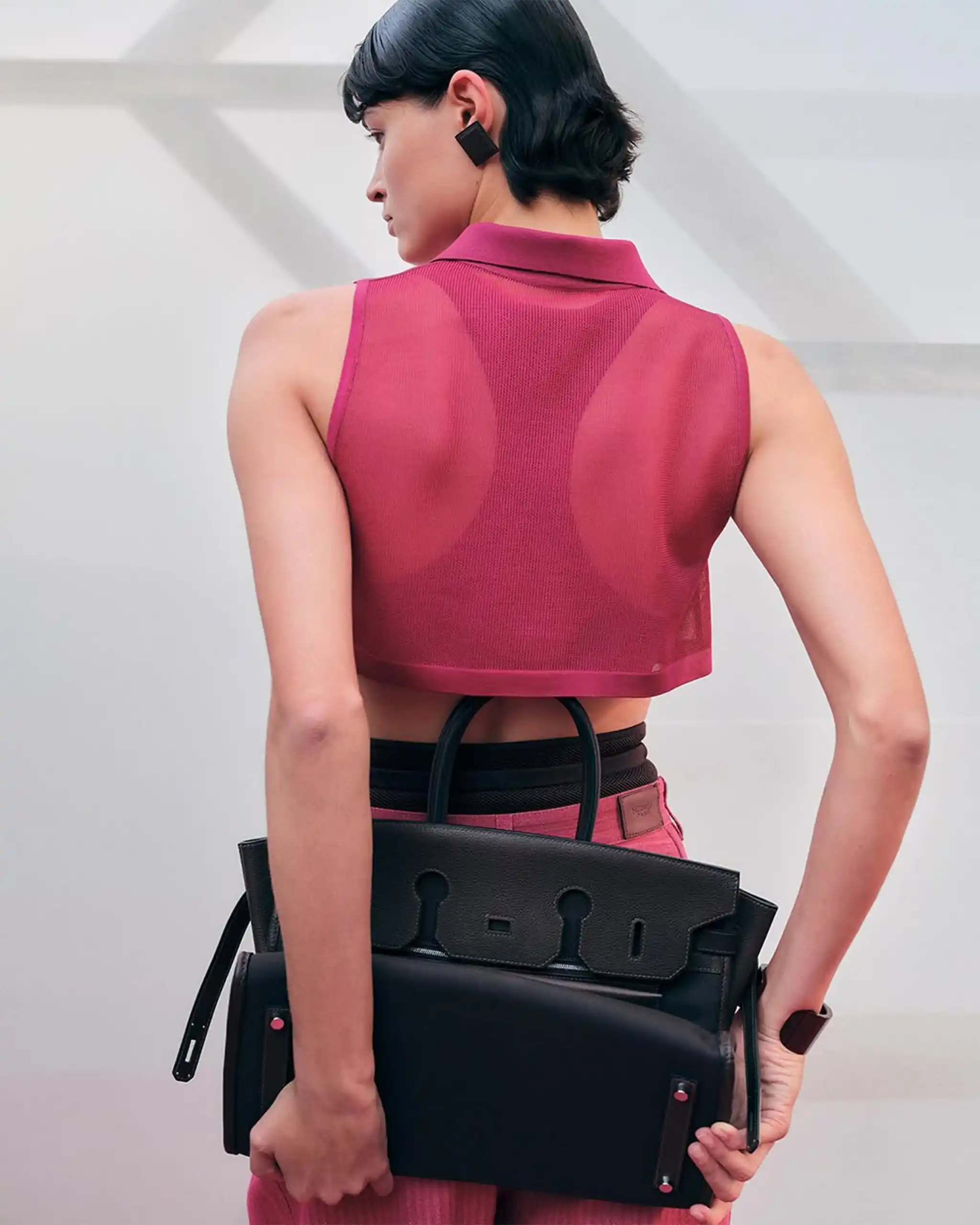 Hermès is preparing to debut its first-ever haute couture collection, nearly a century after perfecting the handbag