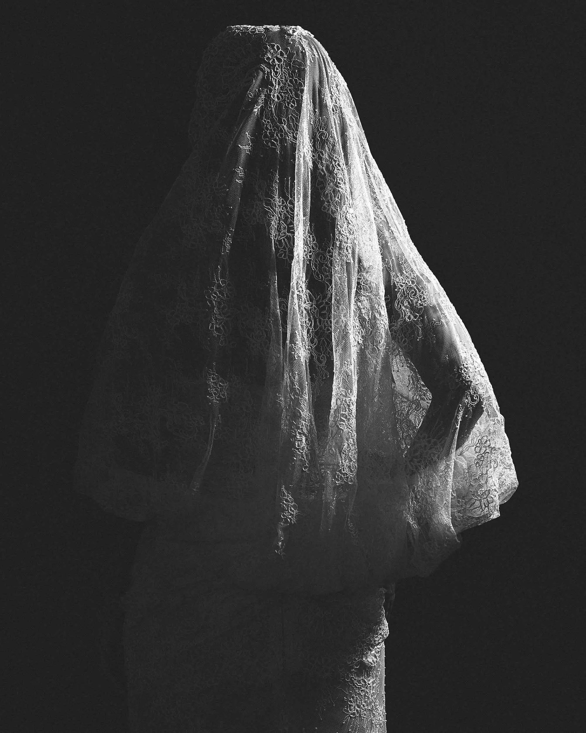 traditional mantilla veil, photographed by colin dancel