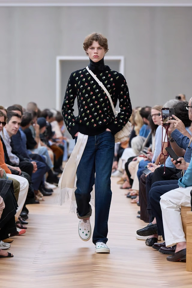 Dior Sweater for JWA