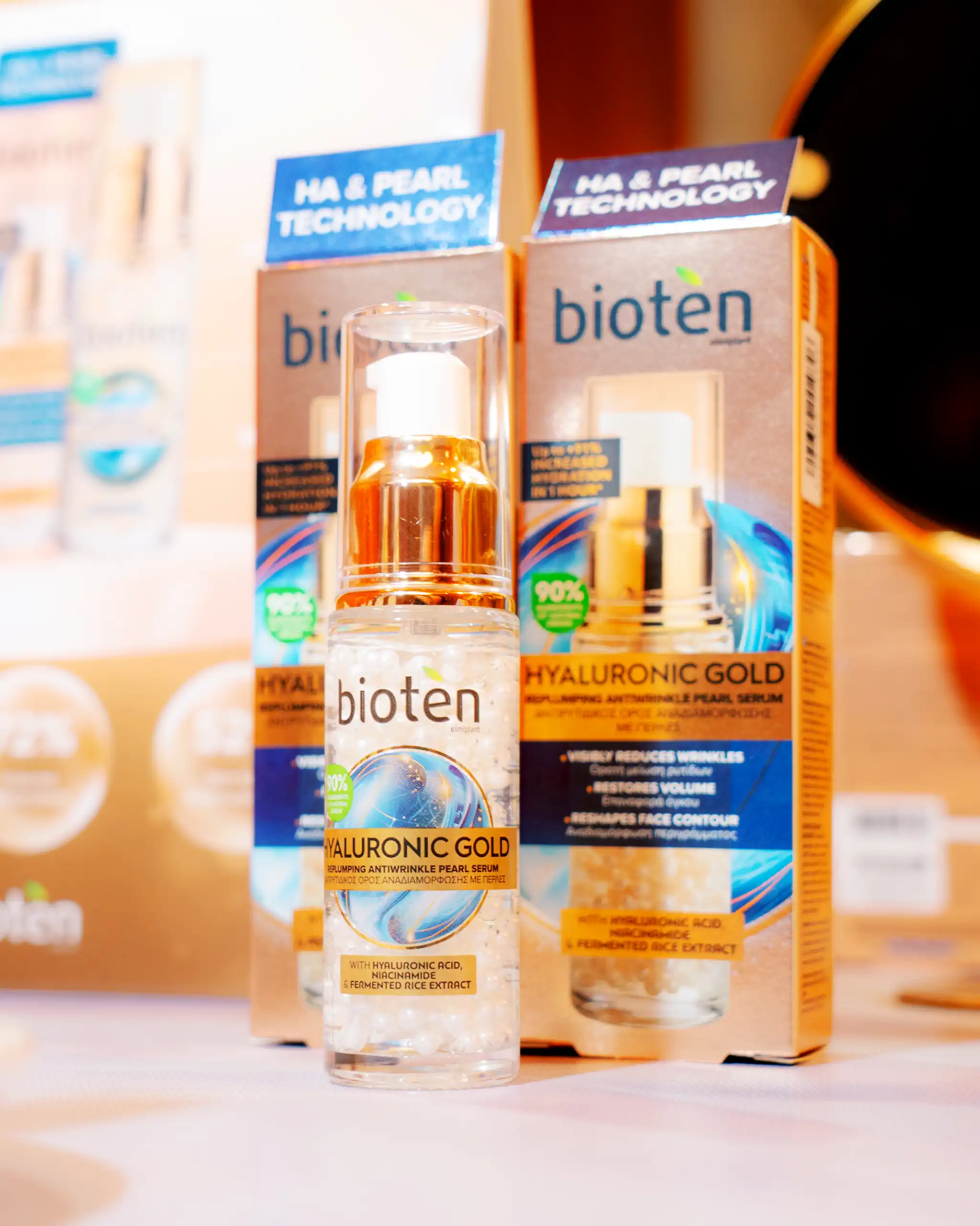 Bioten Hyaluronic Gold pearl replumping antiwrinkle pearl serum