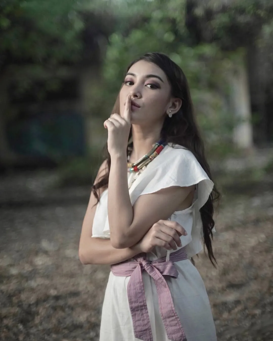 Eyka Farhana as Ema in Viu's Pretty Little Liars Indonesia