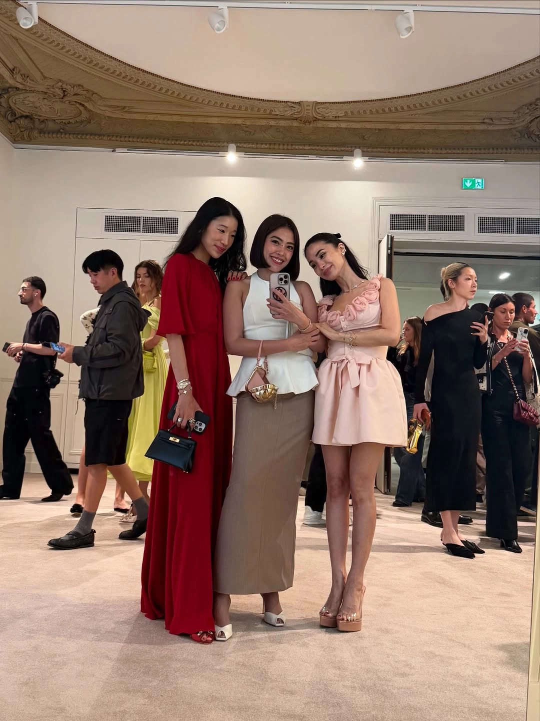Becca Bloom, stylist Iza Sim, and Heart Evangelista