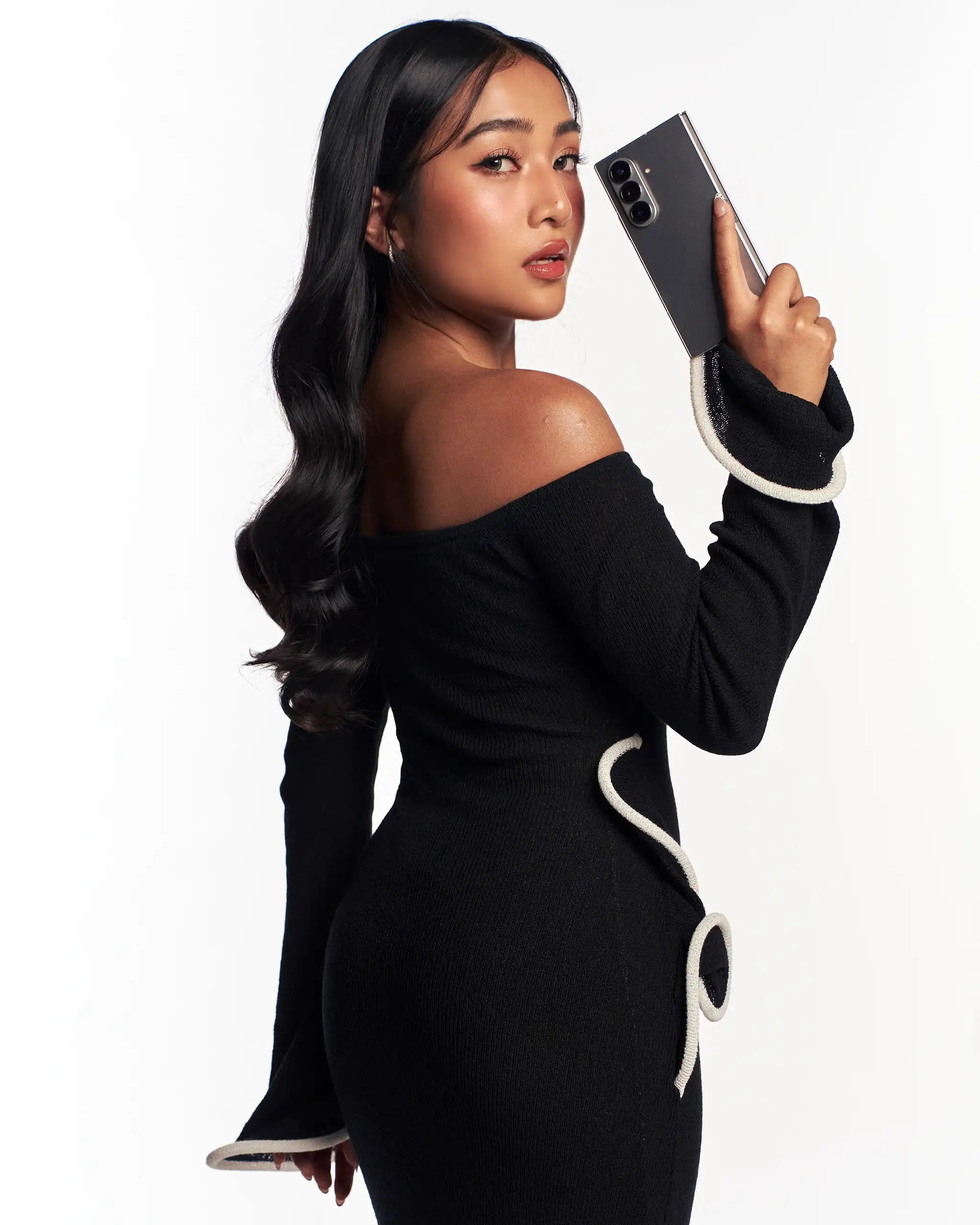 Ry Velasco with her Samsung Flip7