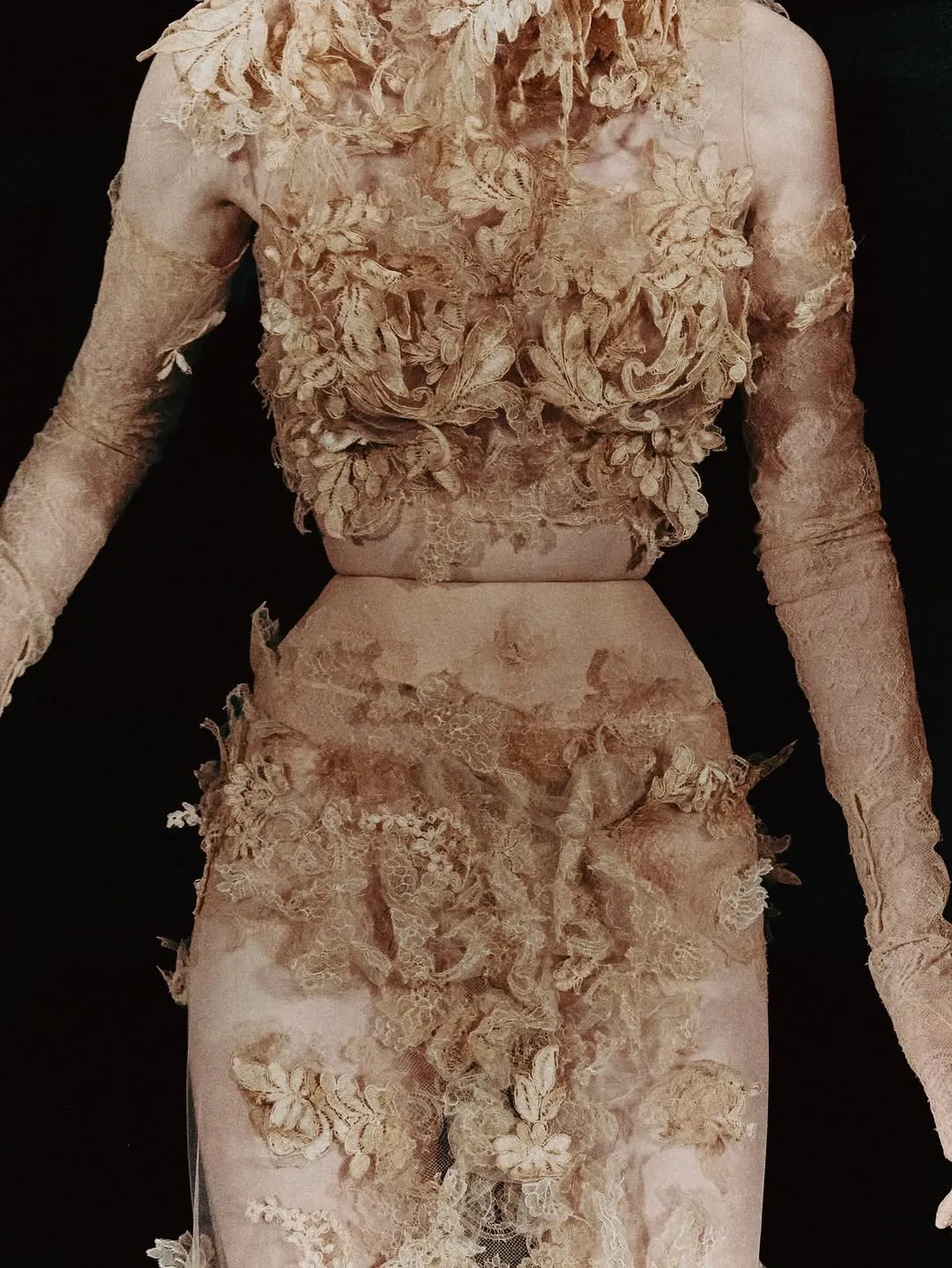maison margiela couture look details