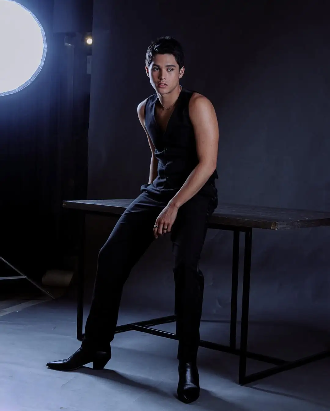 genderless fashion Kyle echarri