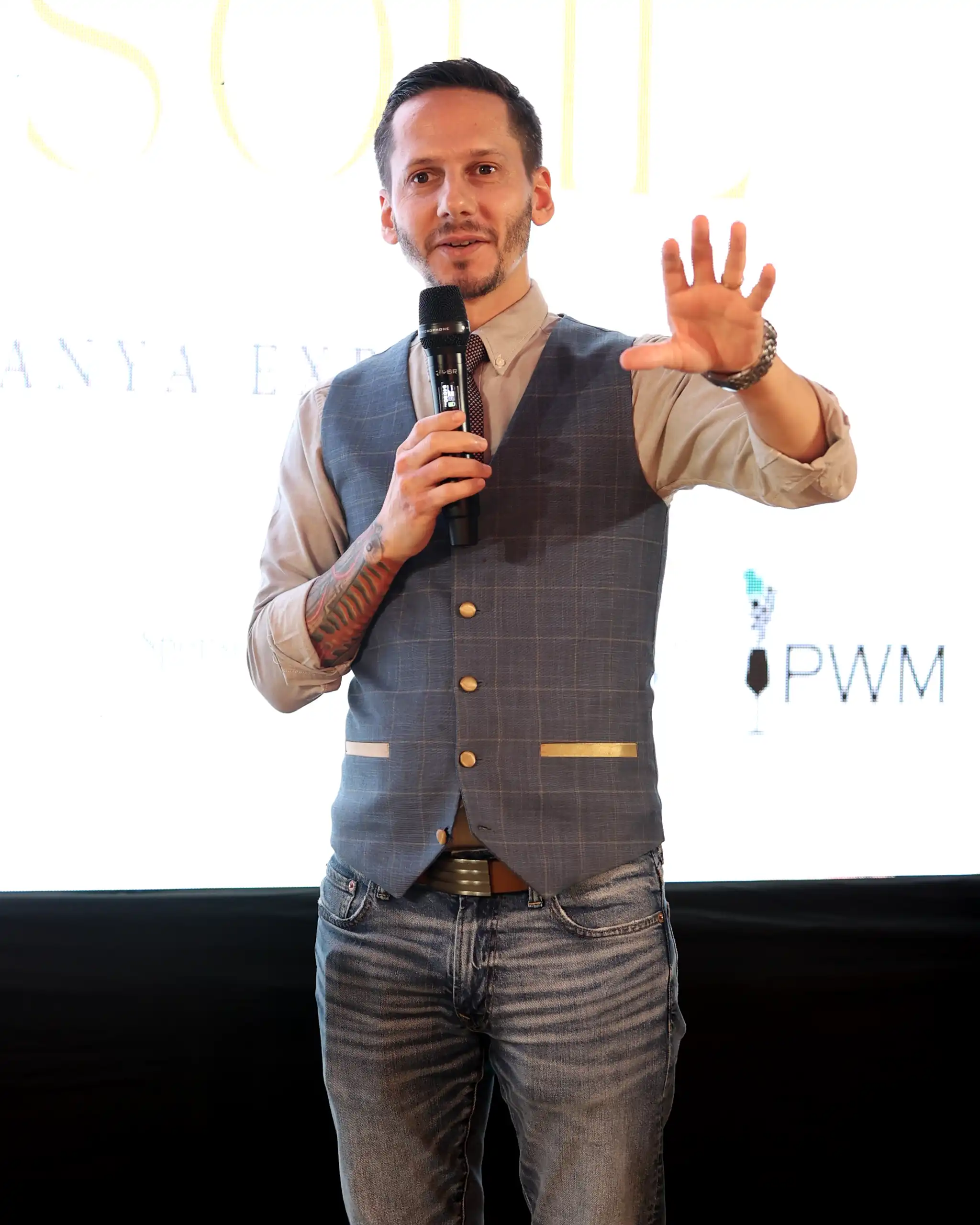 Art & Soul's Concept Creator Mixologist Ulysse Jouanneaud