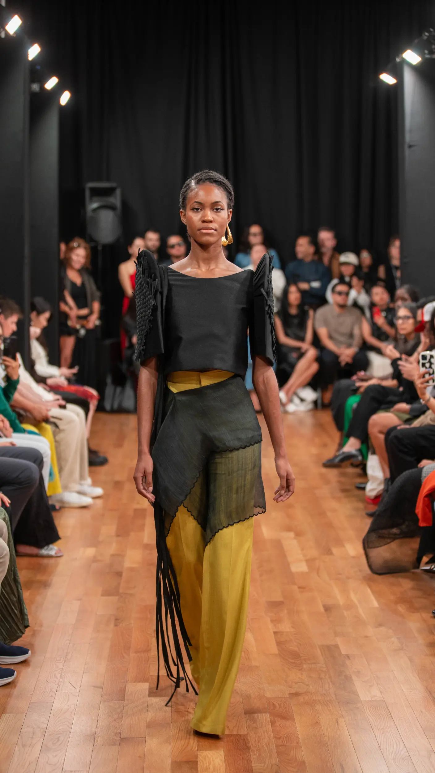 LOOK 5
