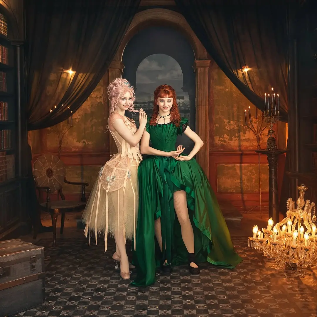 EMMA MYERS AND EVIE TEMPLETON AS ENID SINCLAIR AND AGNES DEMILLE