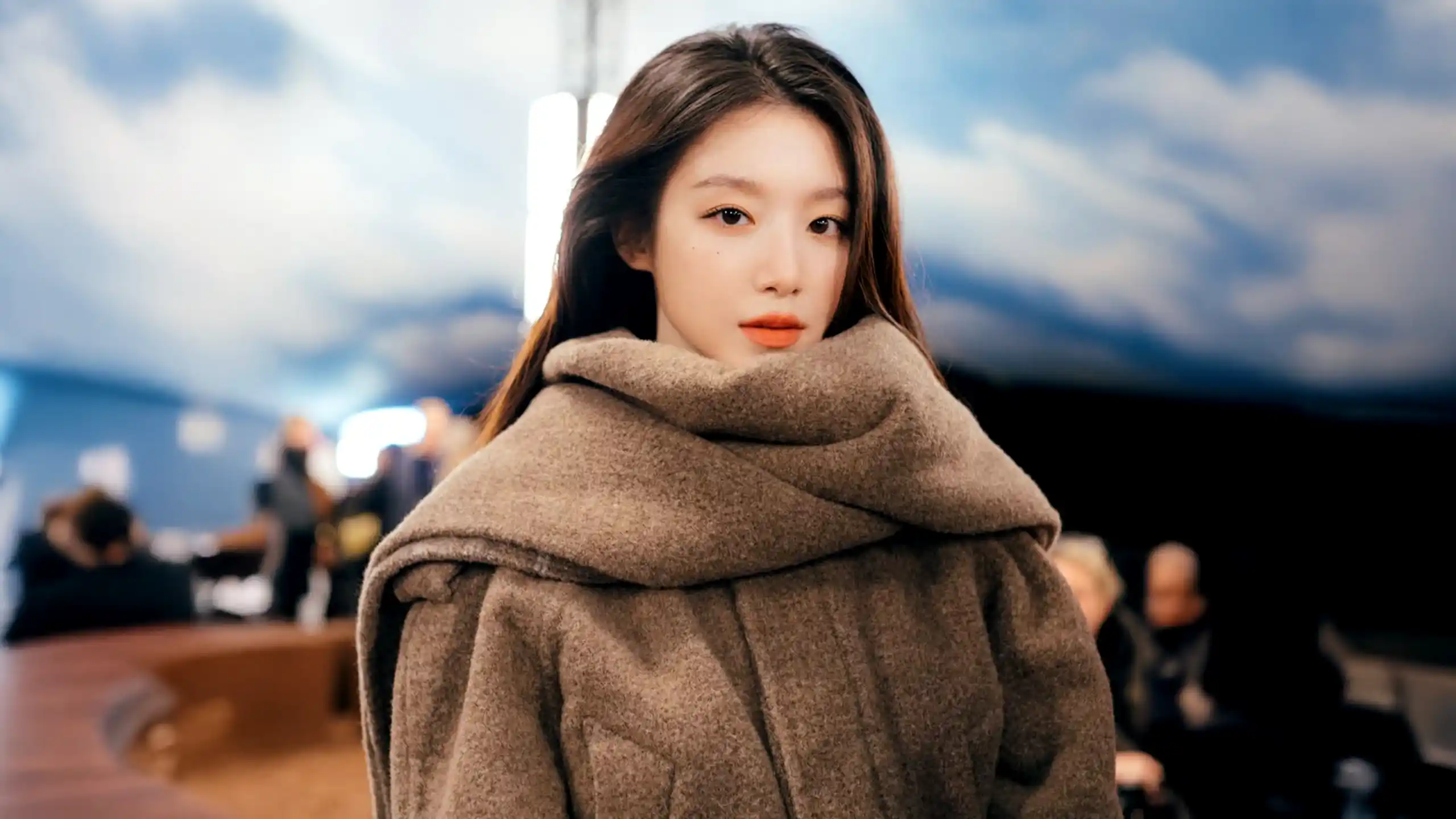 Asian Stars at LFW S/S26: Shuhua, Zhang Jingyi & More
