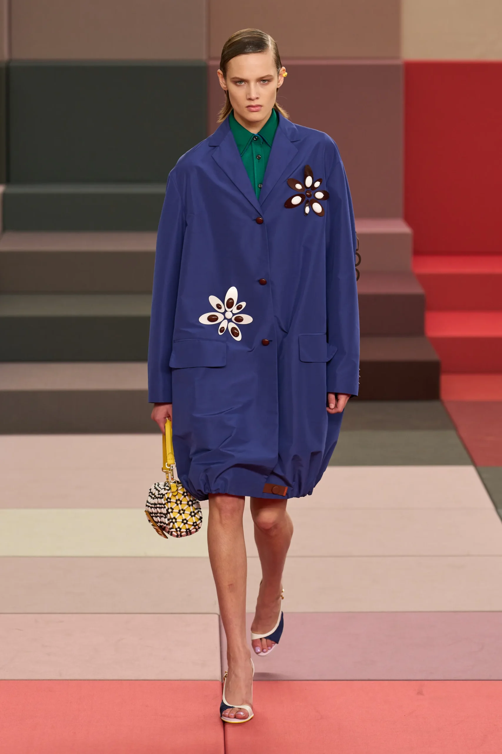 LOOK 7