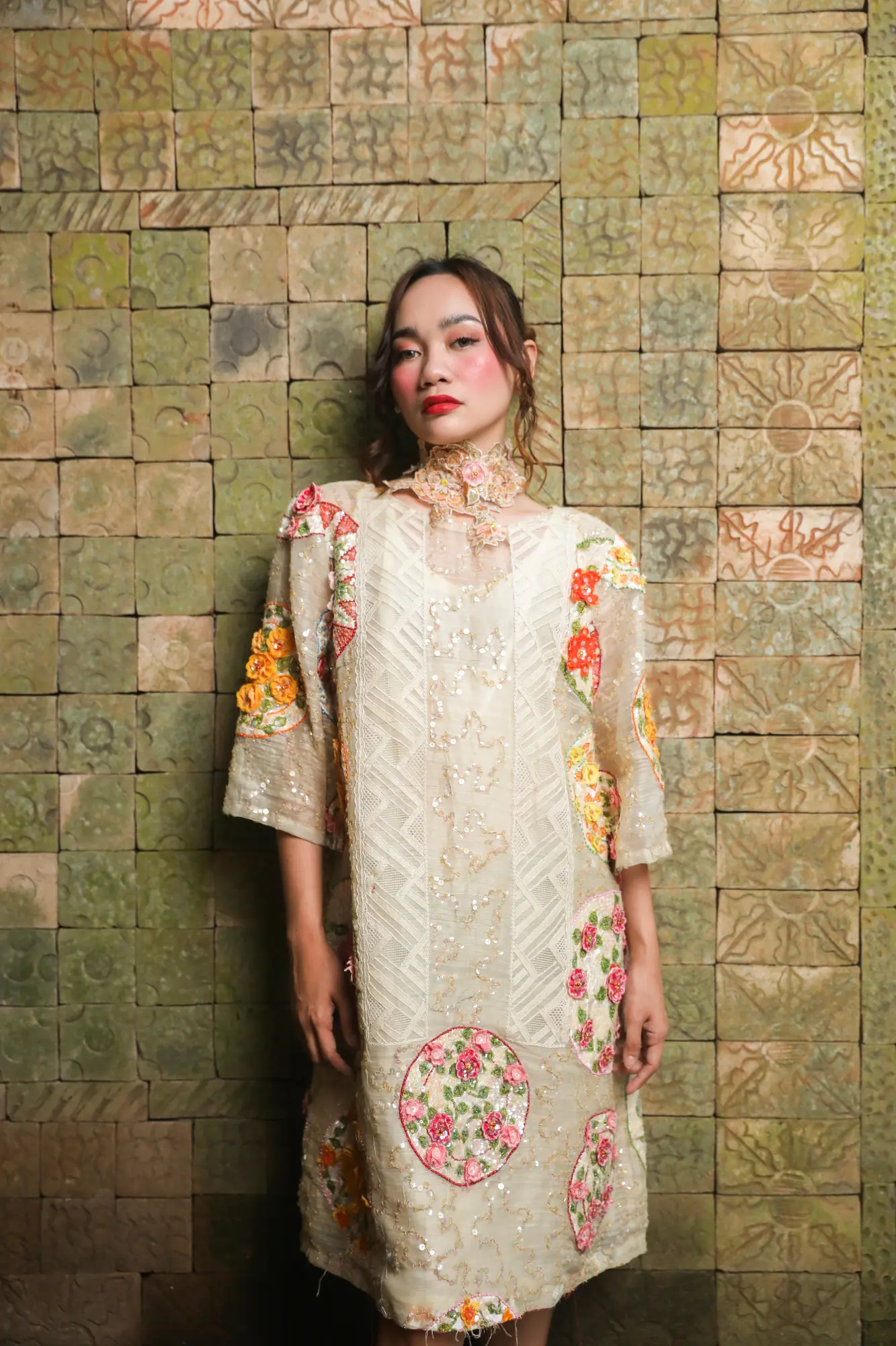 LOOK 5