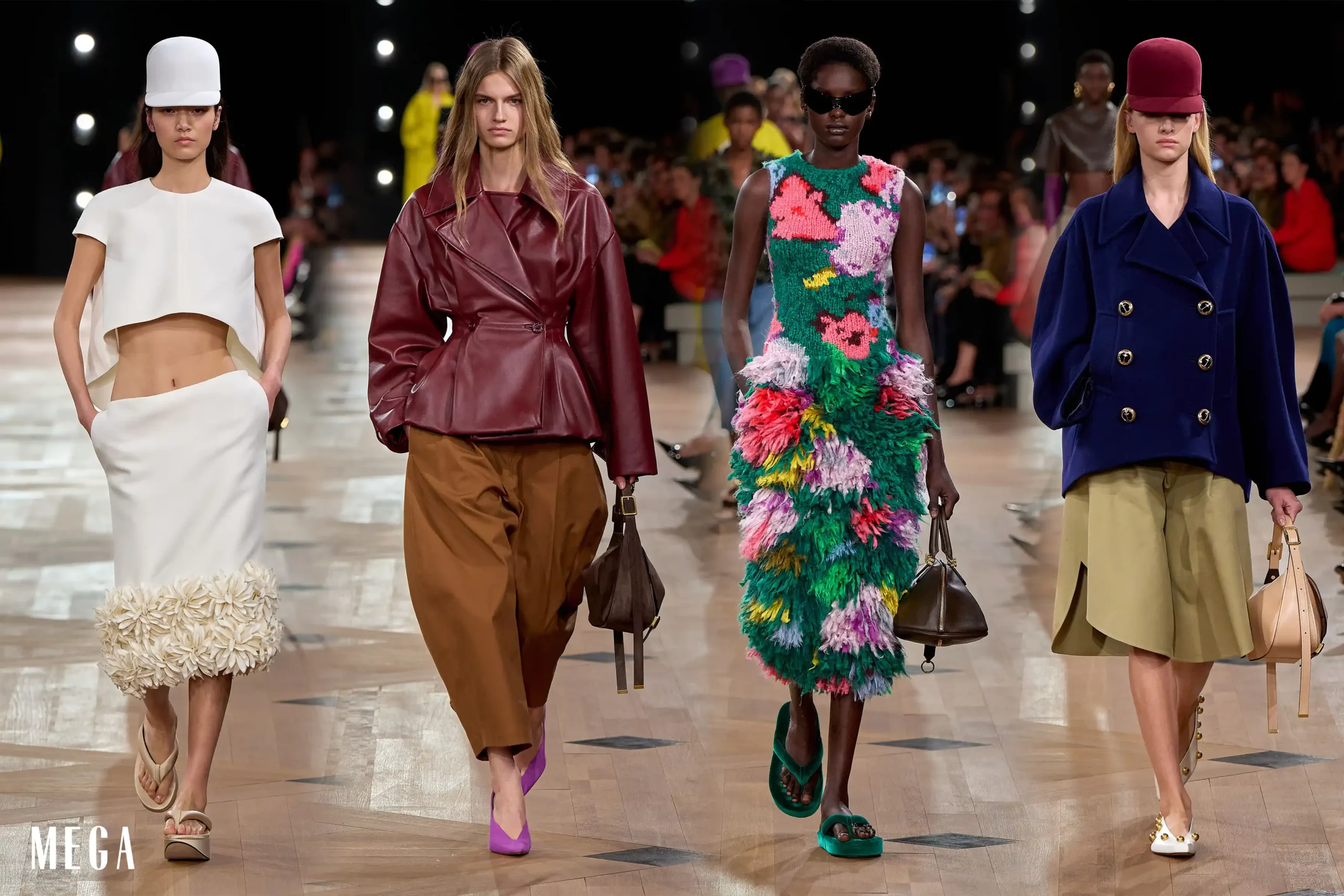 balenciaga ss26 runway