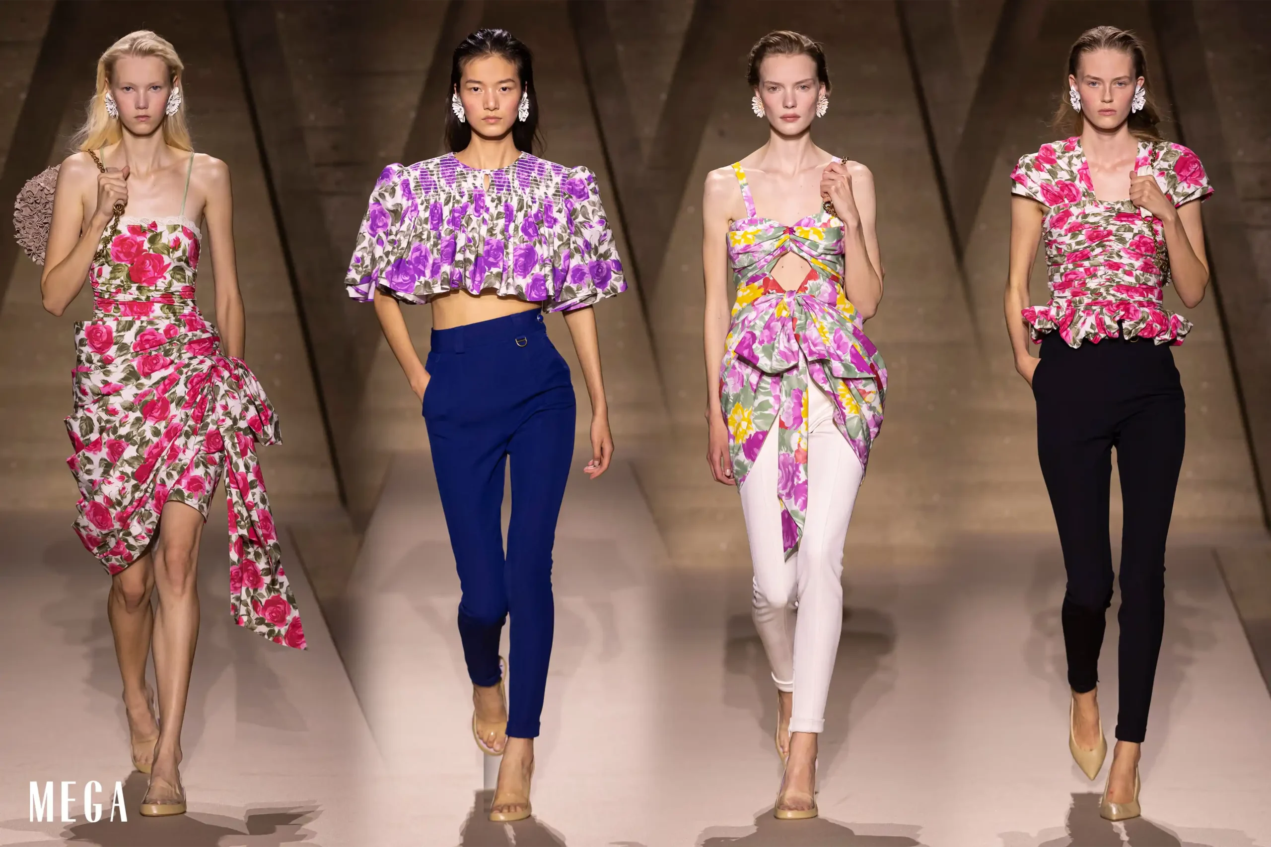 chloe ss26 runway
