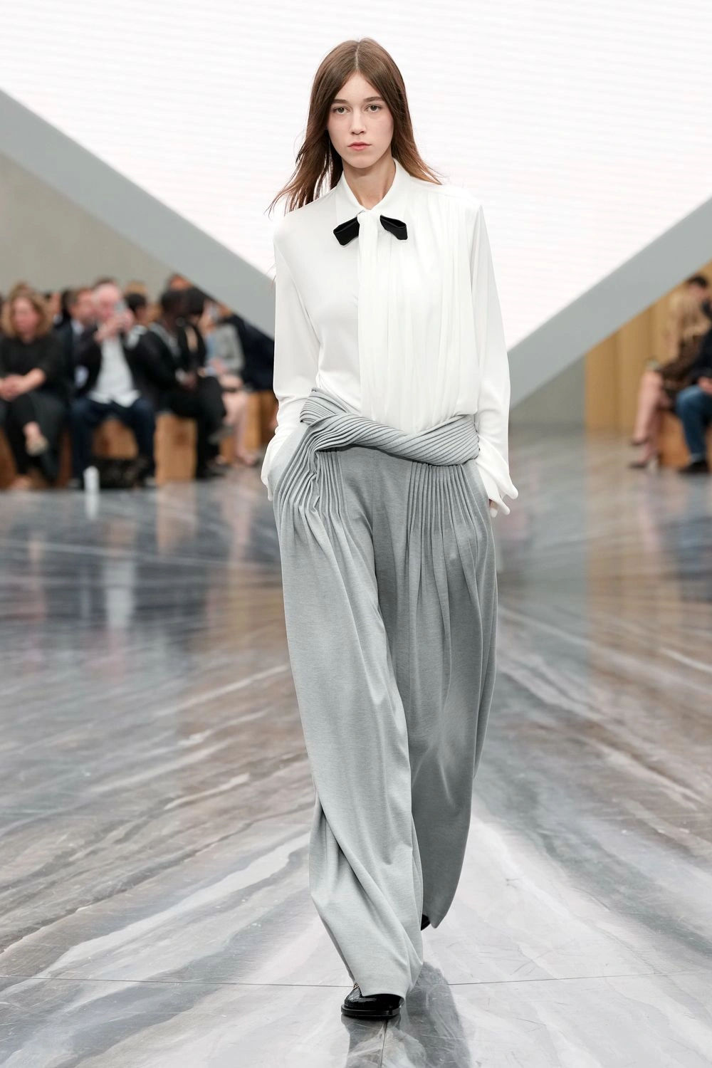 dior ss26 womenswear jonathan anderson
