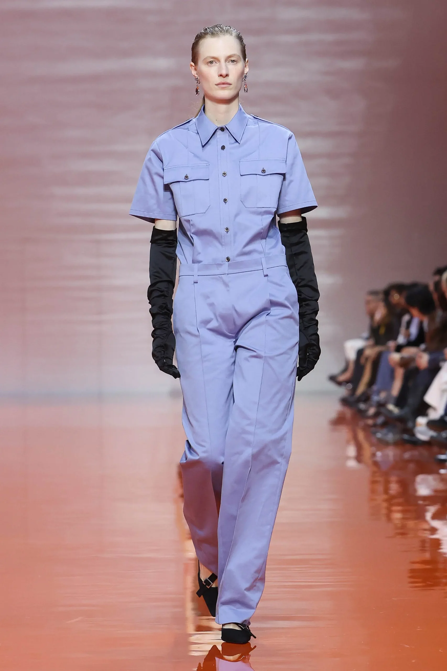 LOOK 3