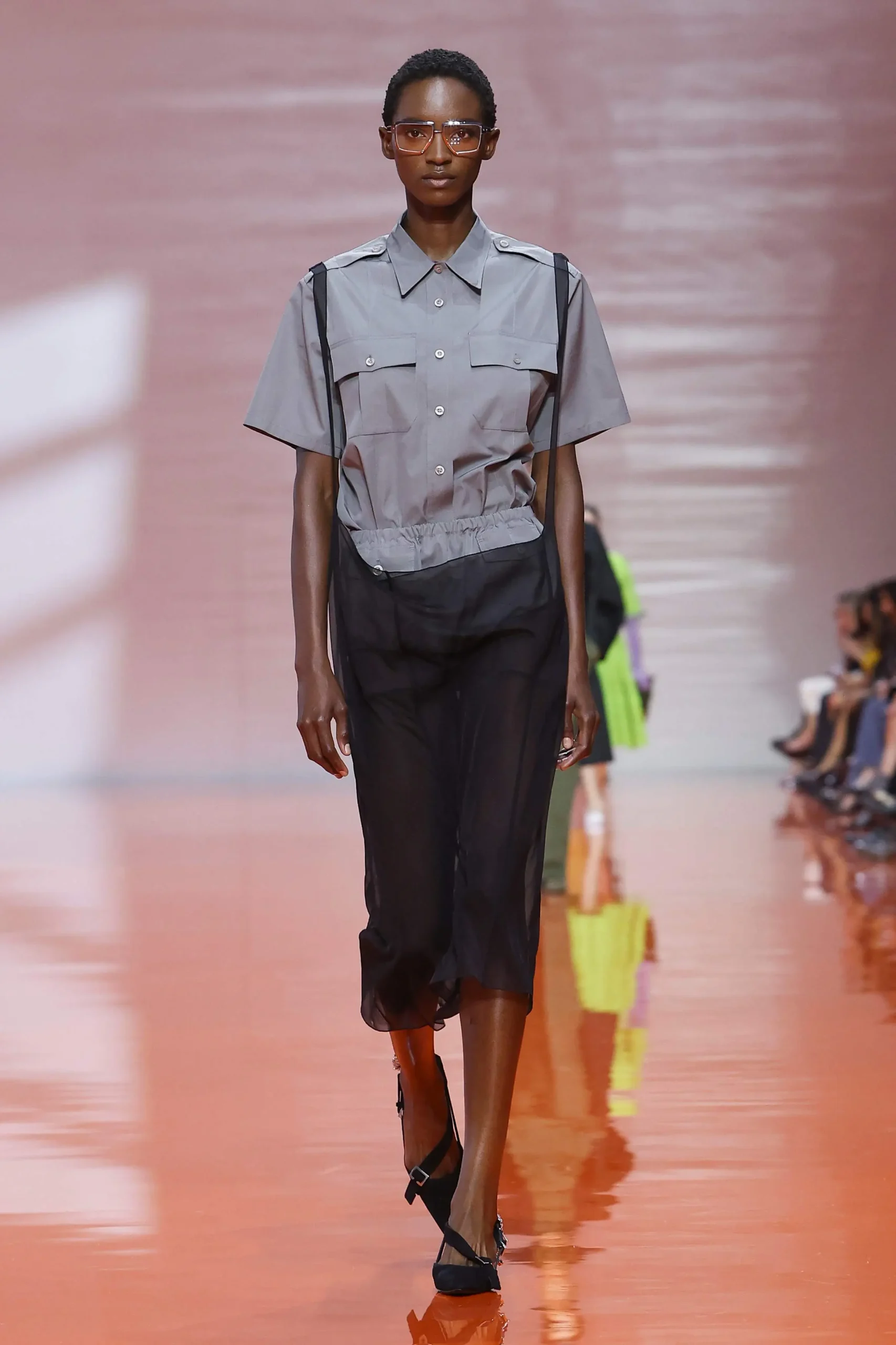LOOK 5