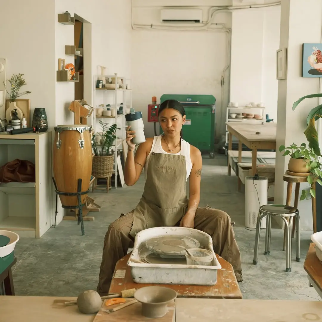 JUST LIKE NADINE, SHOW YOUR HOBBIES