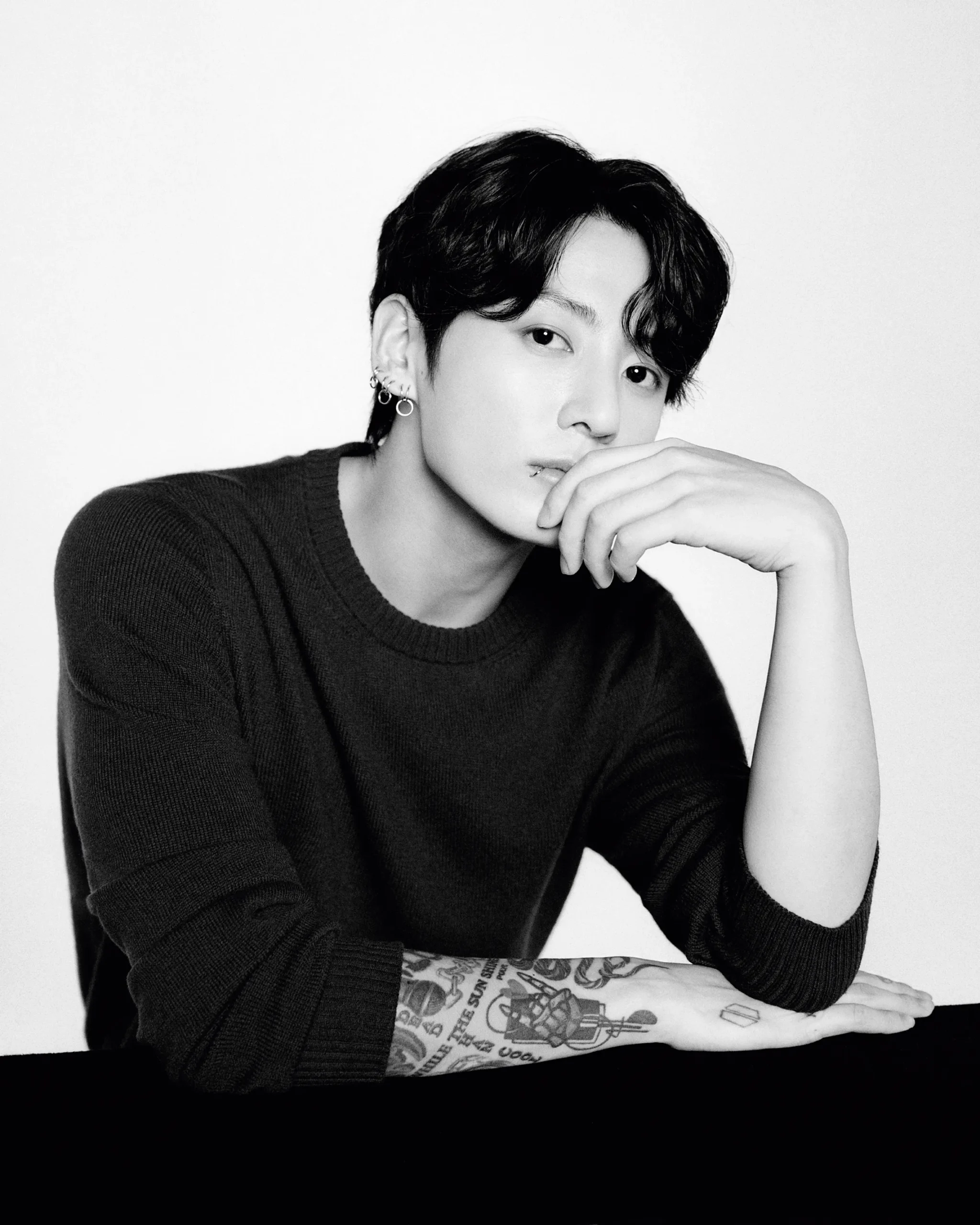 JUNG KOOK CHANEL