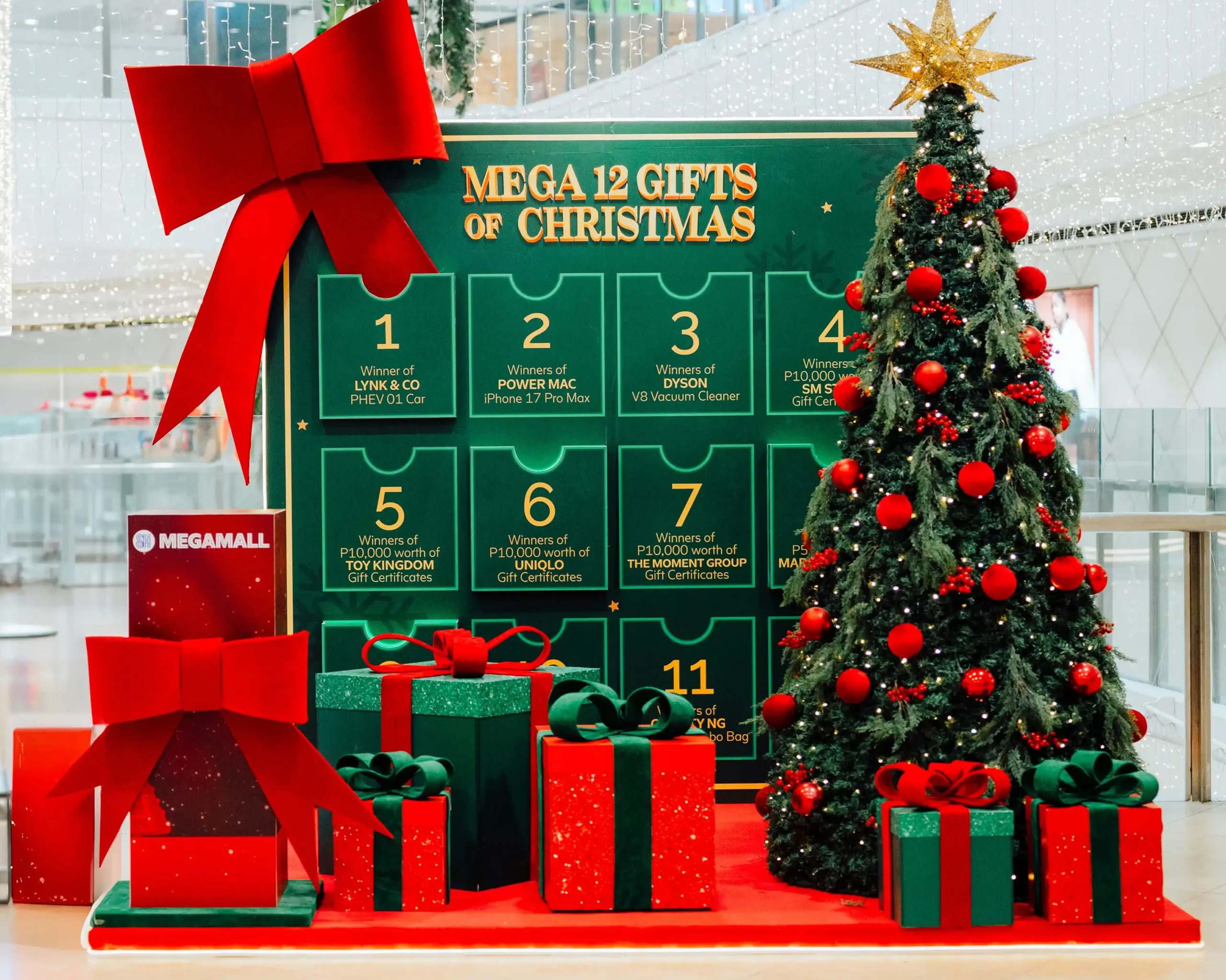 Megamall's 12 Days of Christmas